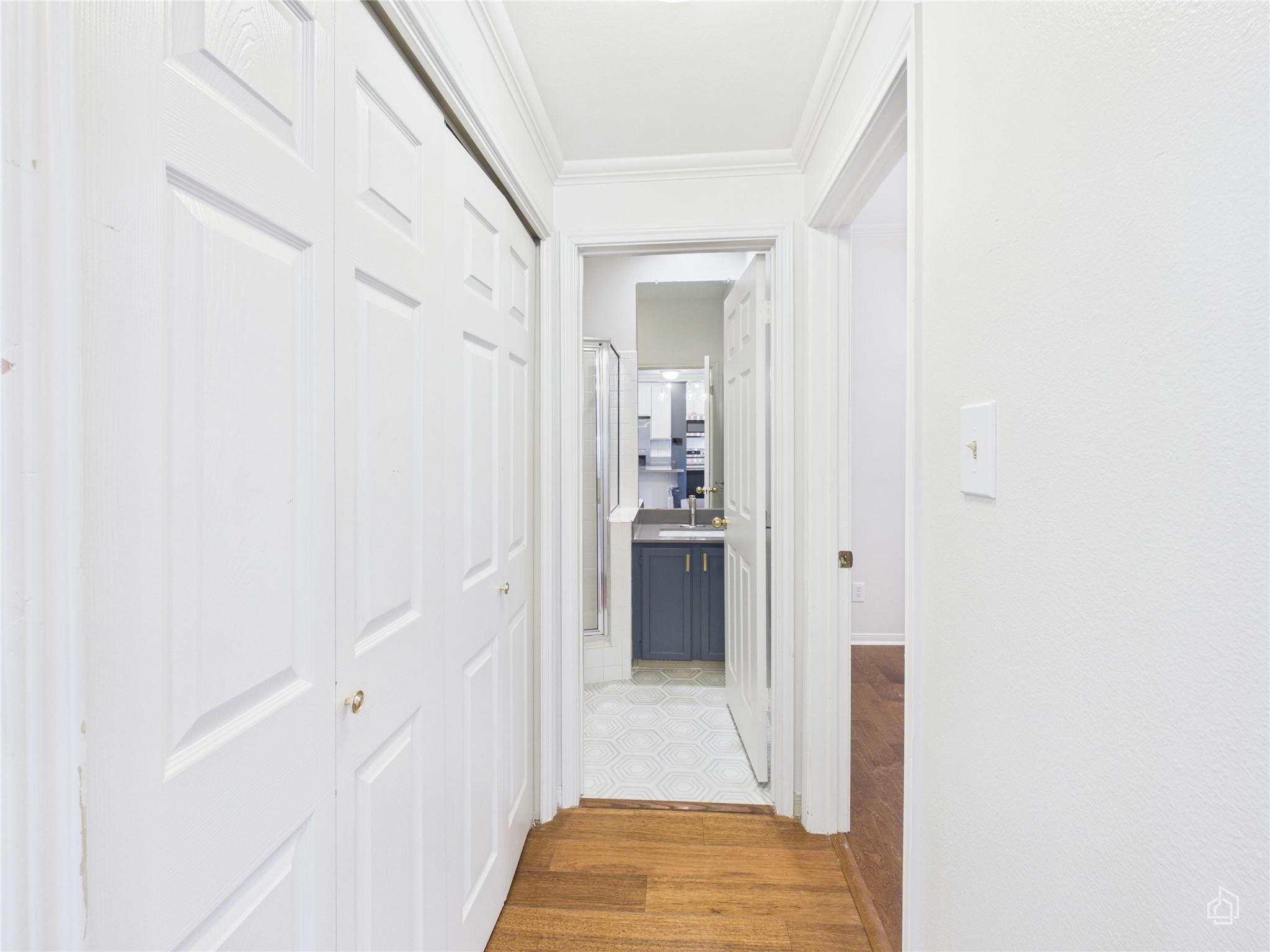 1741 Spyglass Dr # 2-201, Austin, TX 78746