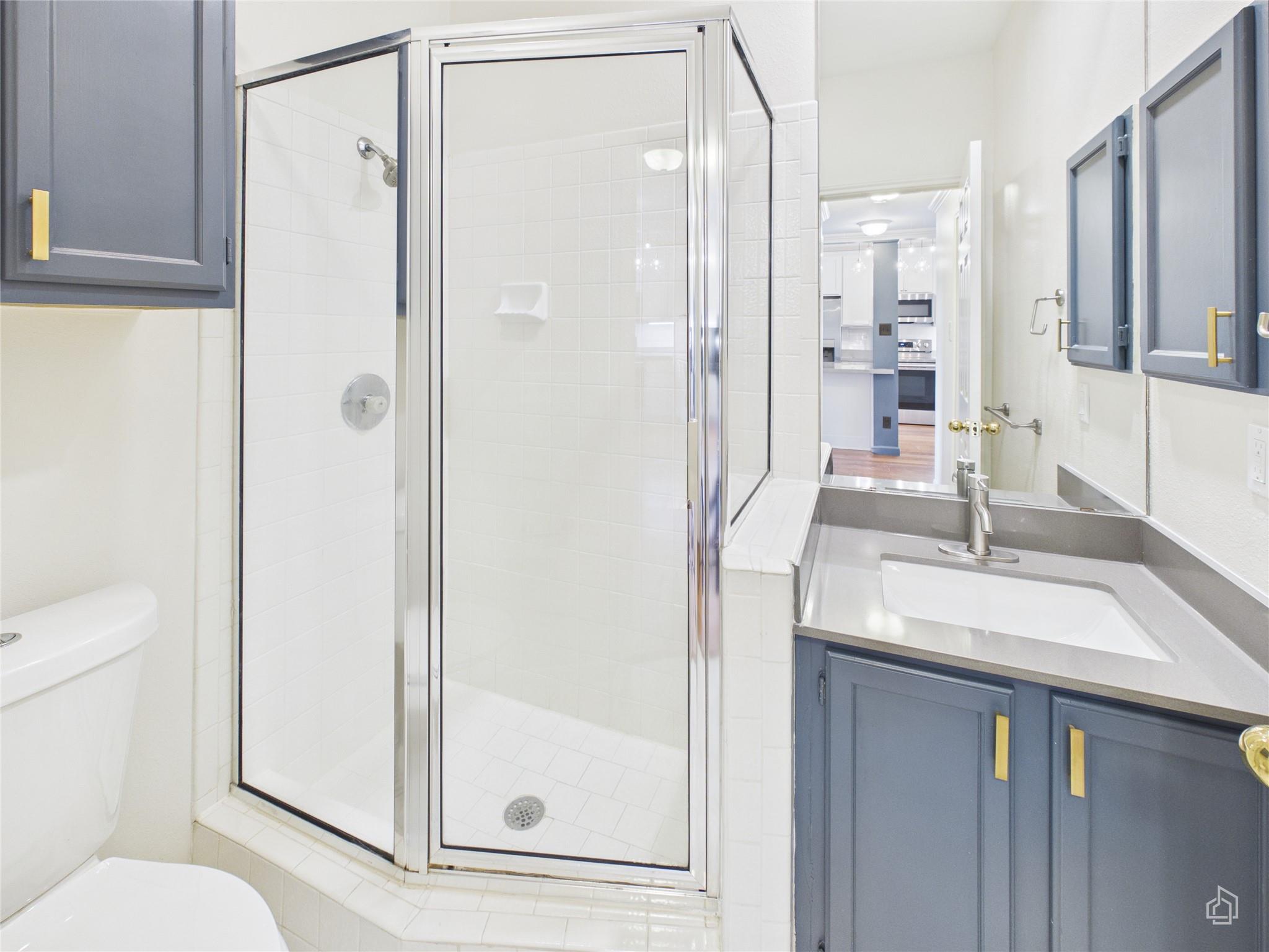 1741 Spyglass Dr # 2-201, Austin, TX 78746