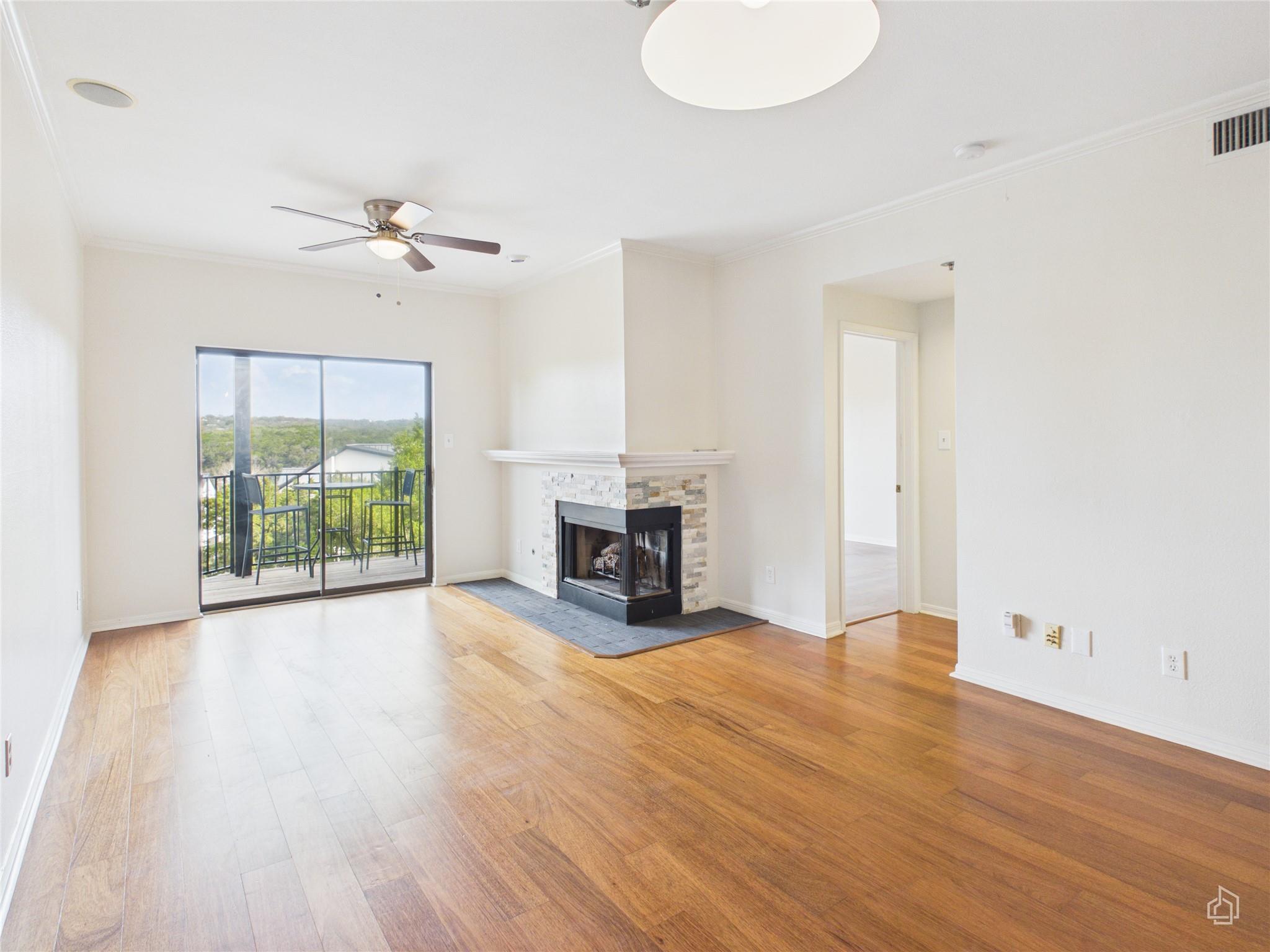 1741 Spyglass Dr # 2-201, Austin, TX 78746