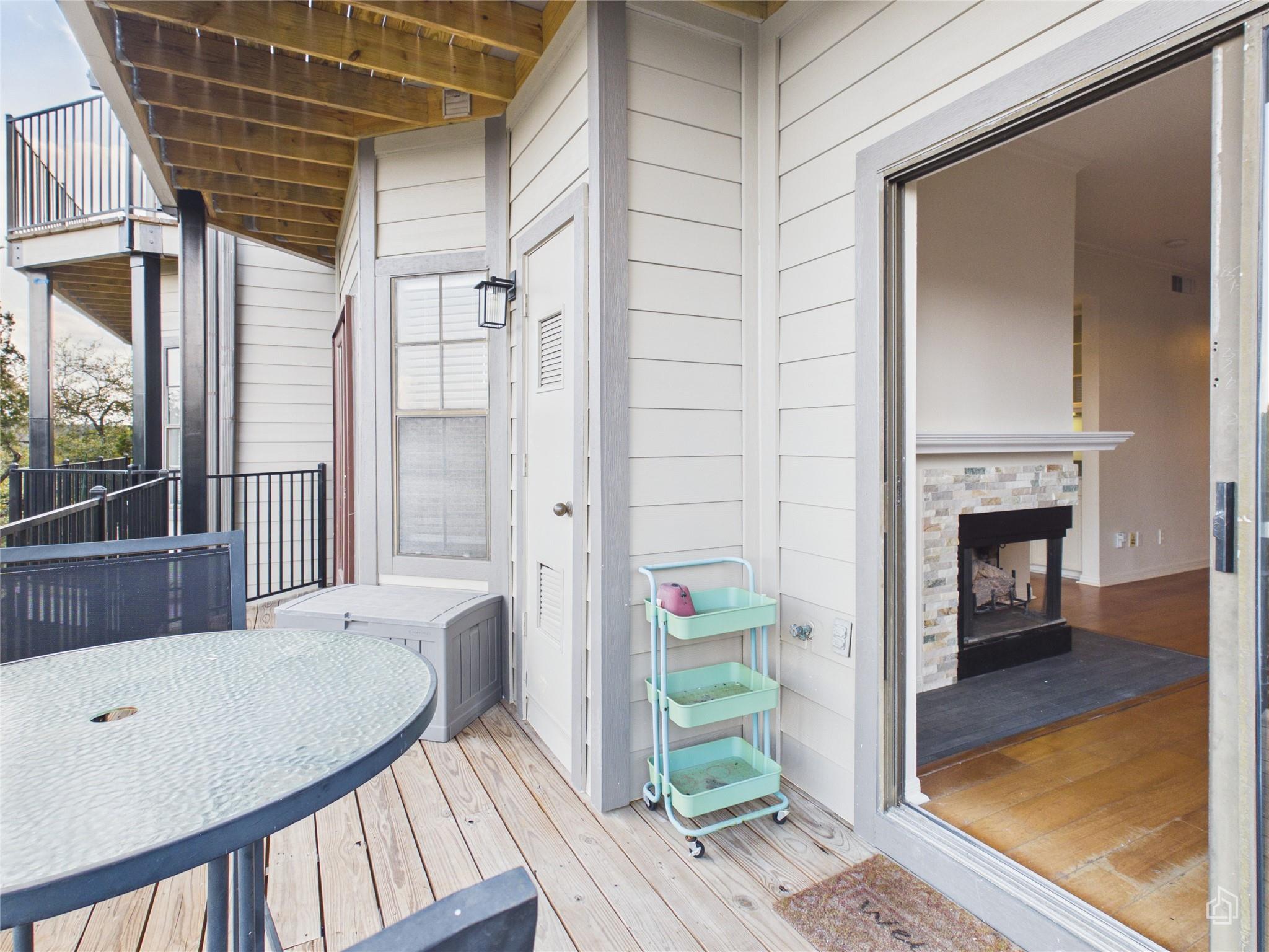 1741 Spyglass Dr # 2-201, Austin, TX 78746