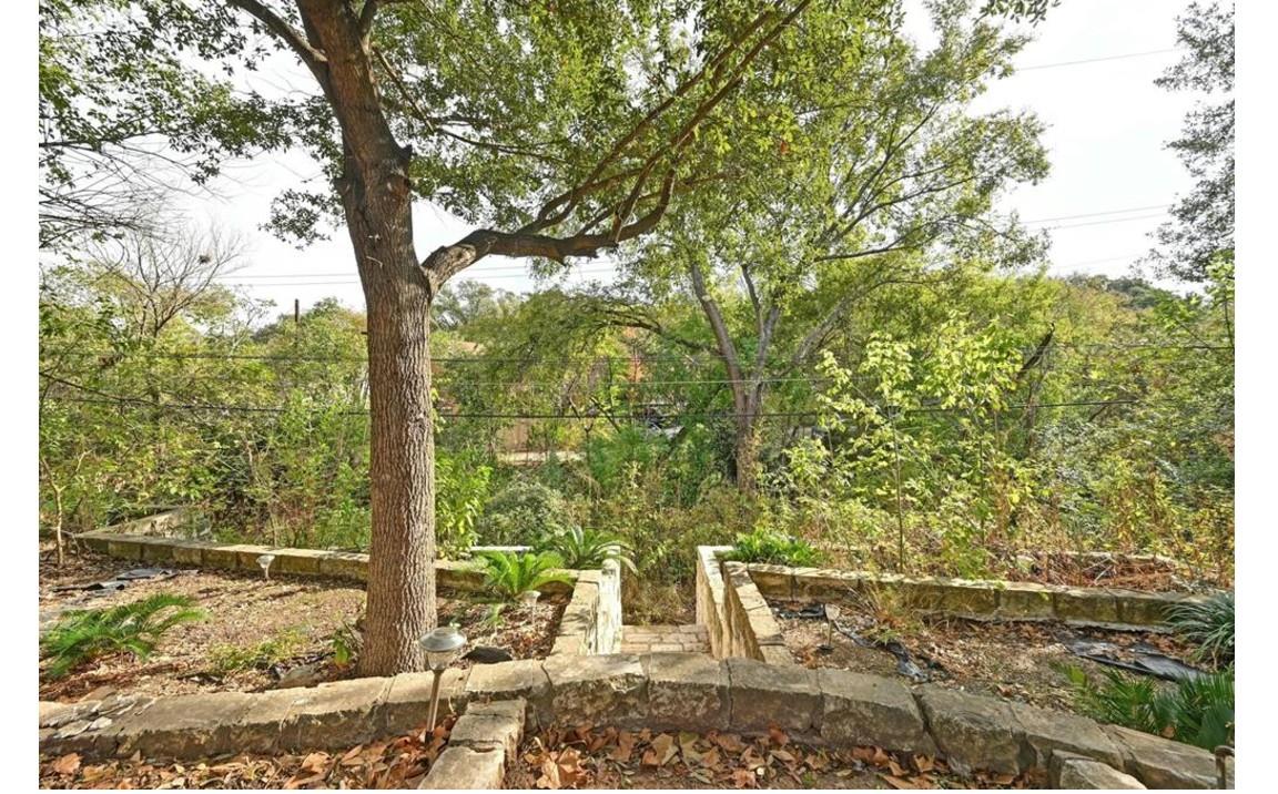 2509 Little John Ln, Austin, TX 78704