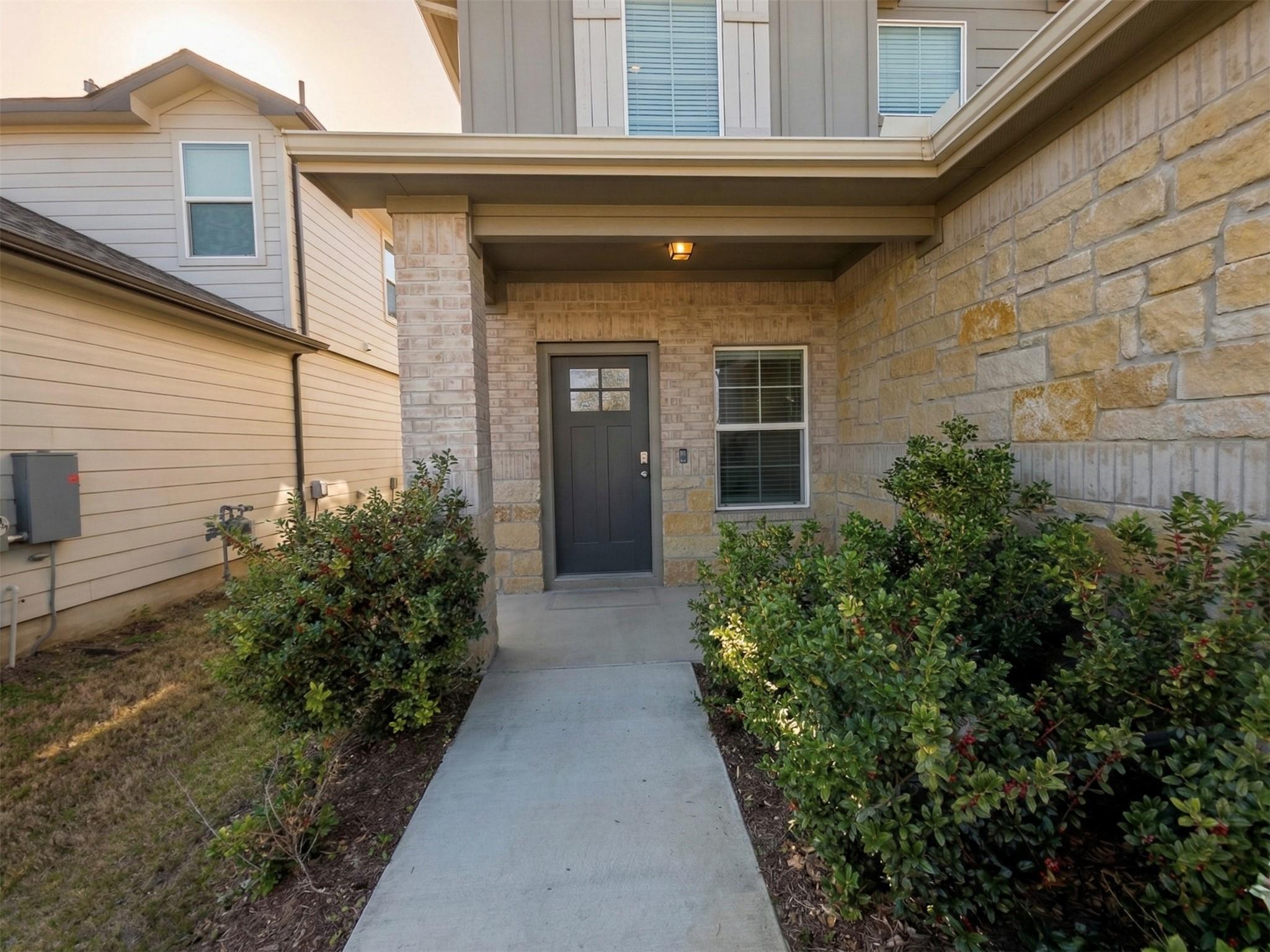 102 Oxbow Ter, Bastrop, TX 78602