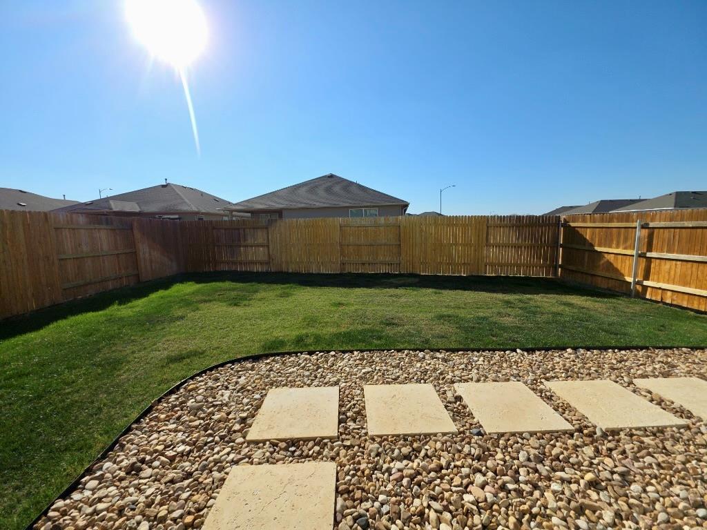 102 Oxbow Ter, Bastrop, TX 78602