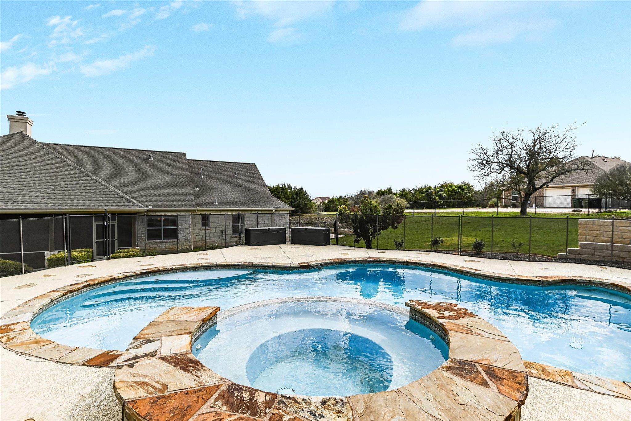 604 Lake Side Cv, Georgetown, TX 78628