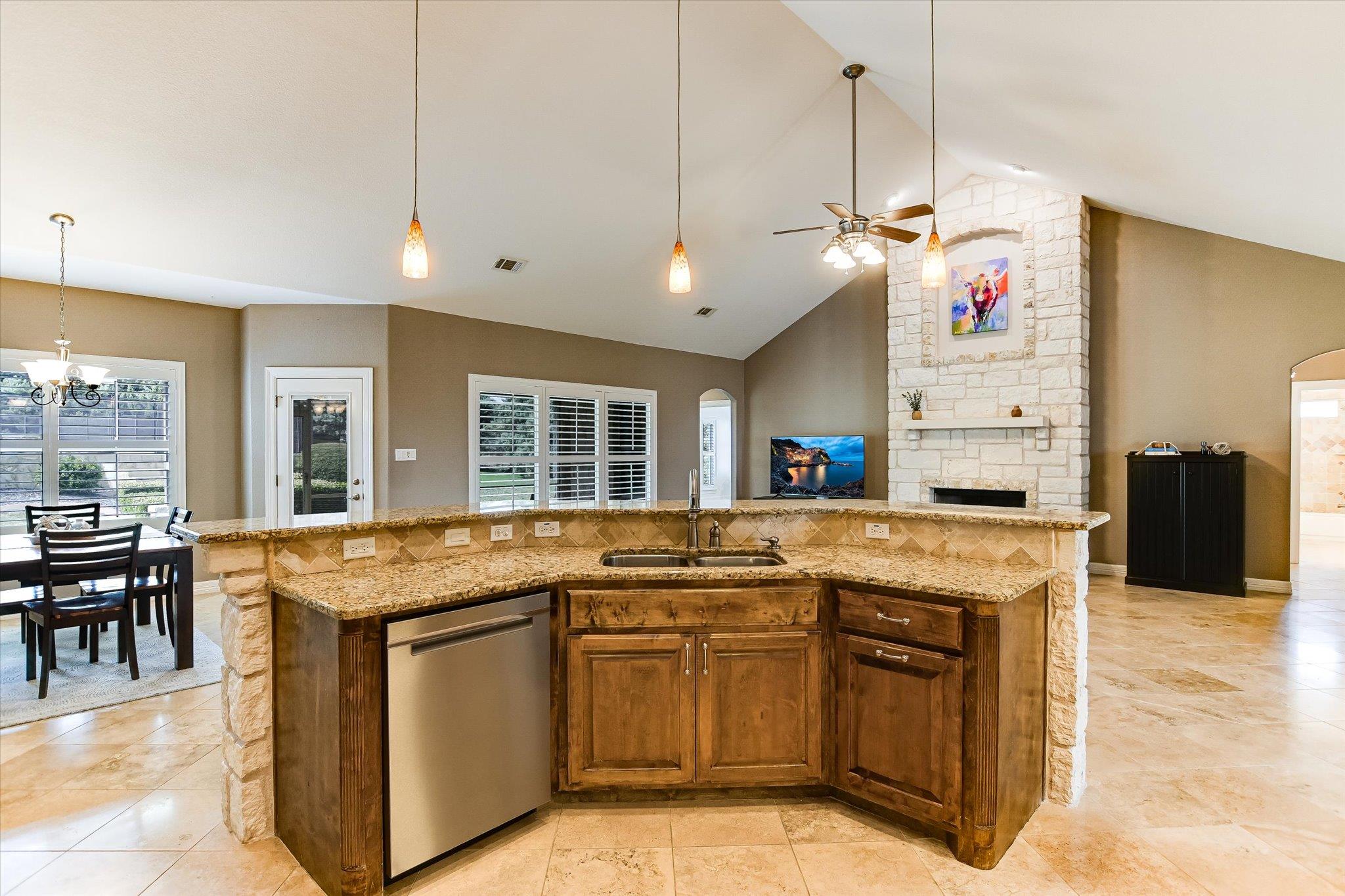 604 Lake Side Cv, Georgetown, TX 78628