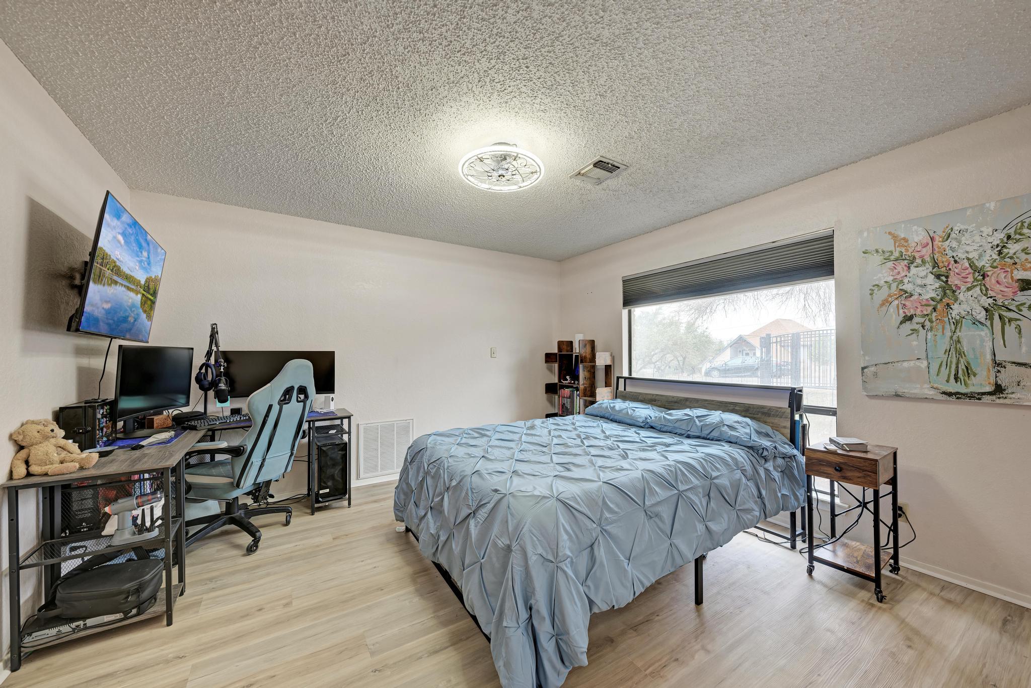 125 Winding Way, Sunrise Beach, TX 78643