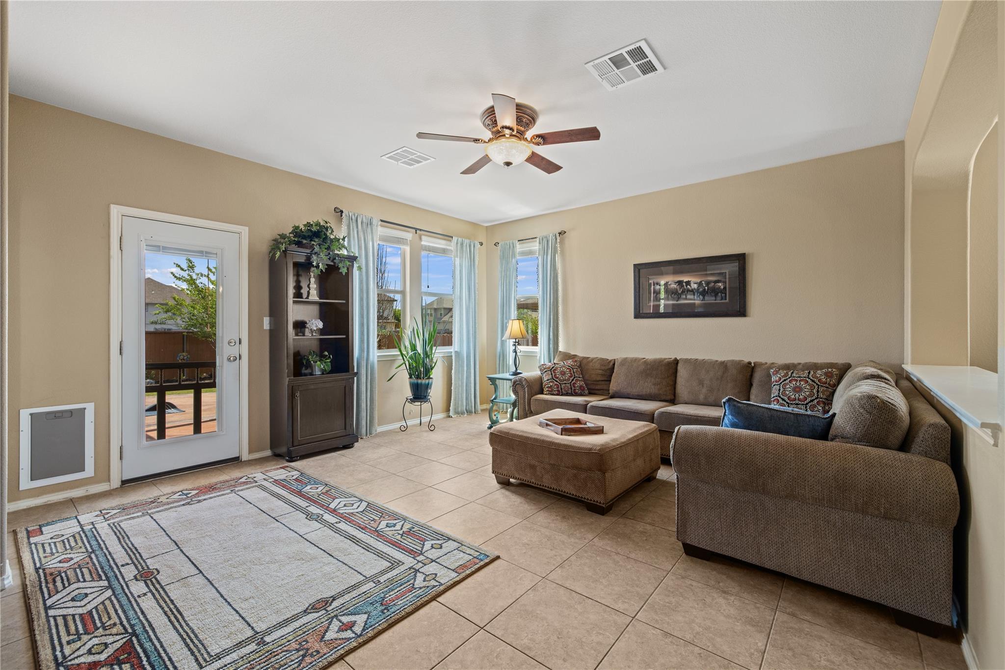 304 Quarry Ln, Liberty Hill, TX 78642