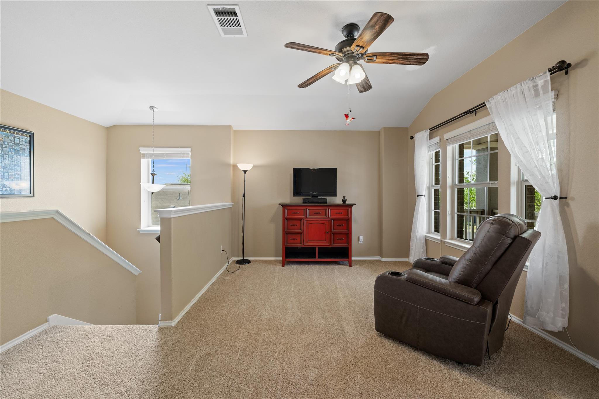 304 Quarry Ln, Liberty Hill, TX 78642