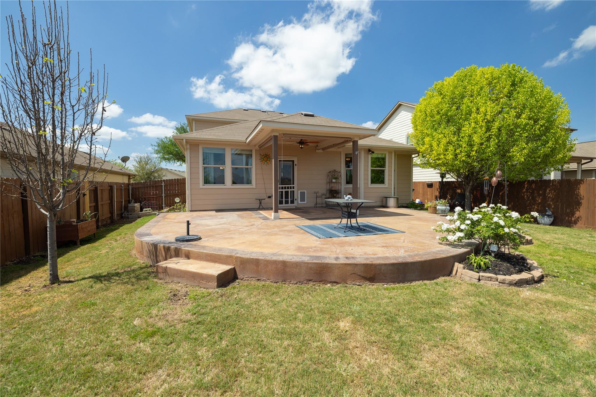 304 Quarry Ln, Liberty Hill, TX 78642