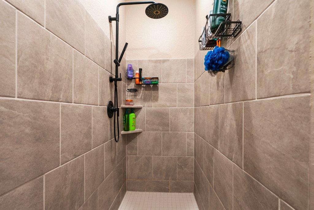 9109 Honey Mesquite, Seguin, TX 78155