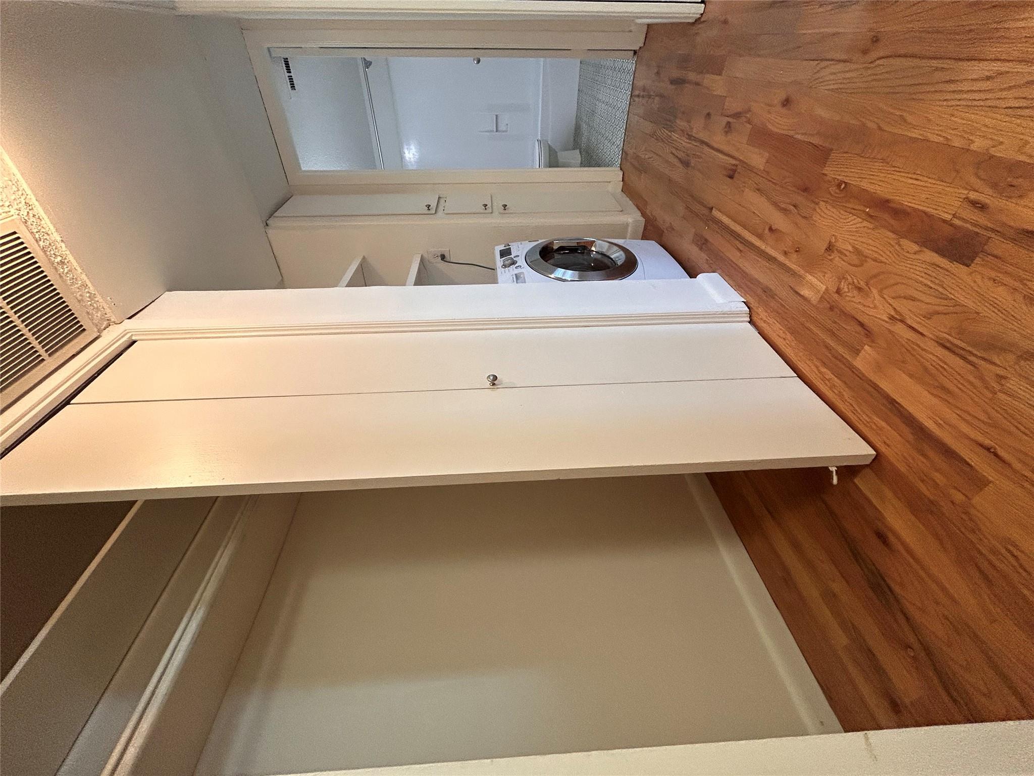 808 Winflo Dr # 206, Austin, TX 78703