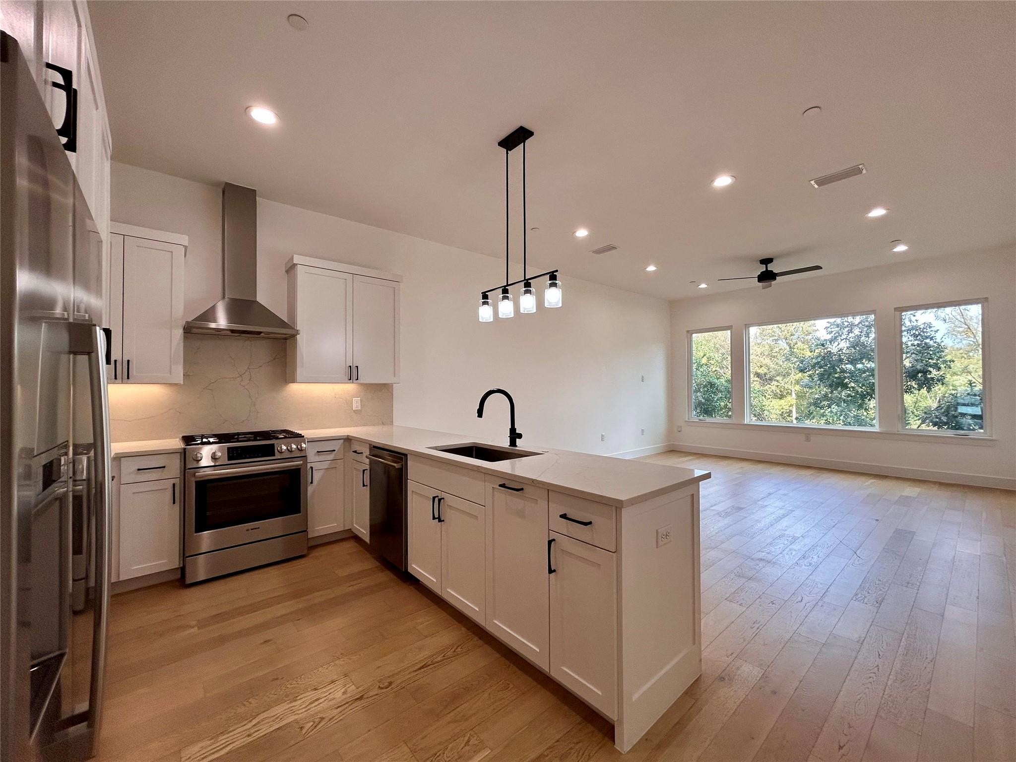 4010 Clawson Rd # 9, Austin, TX 78704