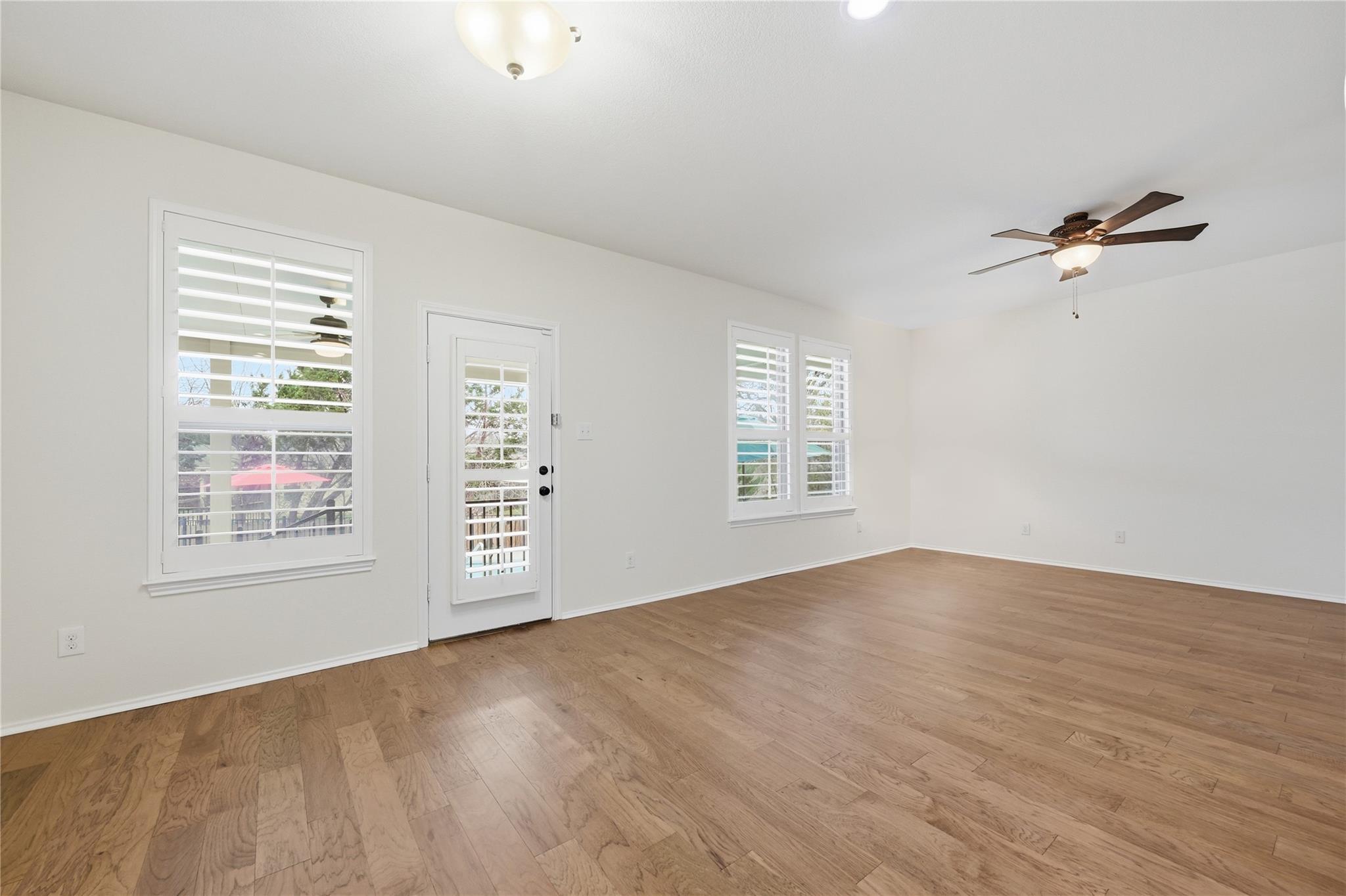 900 Lily Pad Ln, Leander, TX 78641