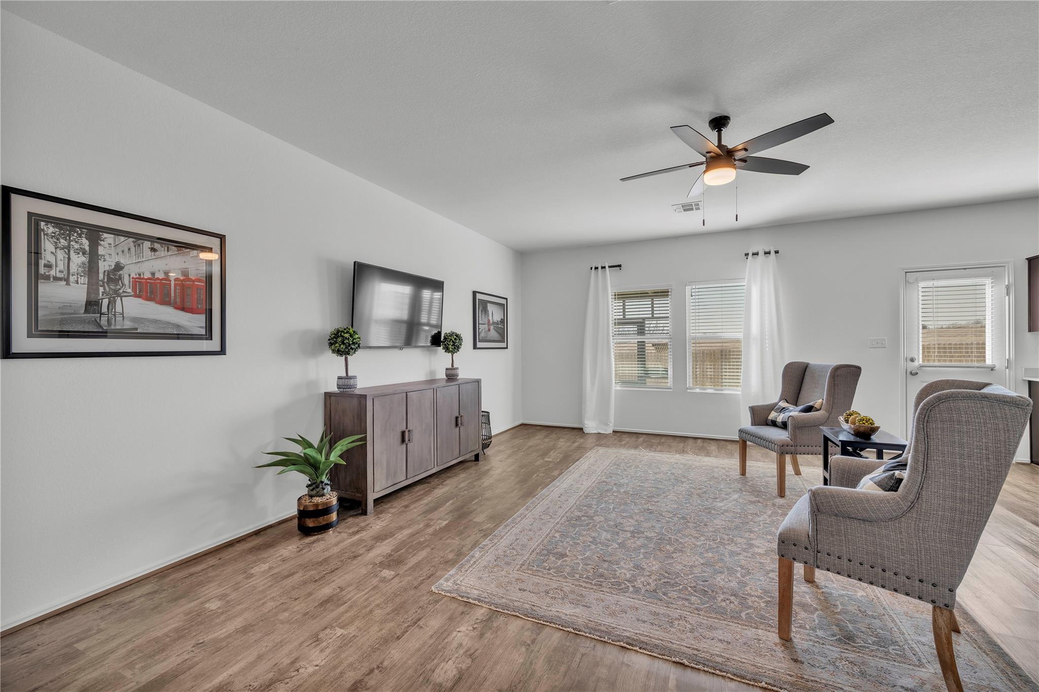 752 Circle Way # 35H, Jarrell, TX 76537