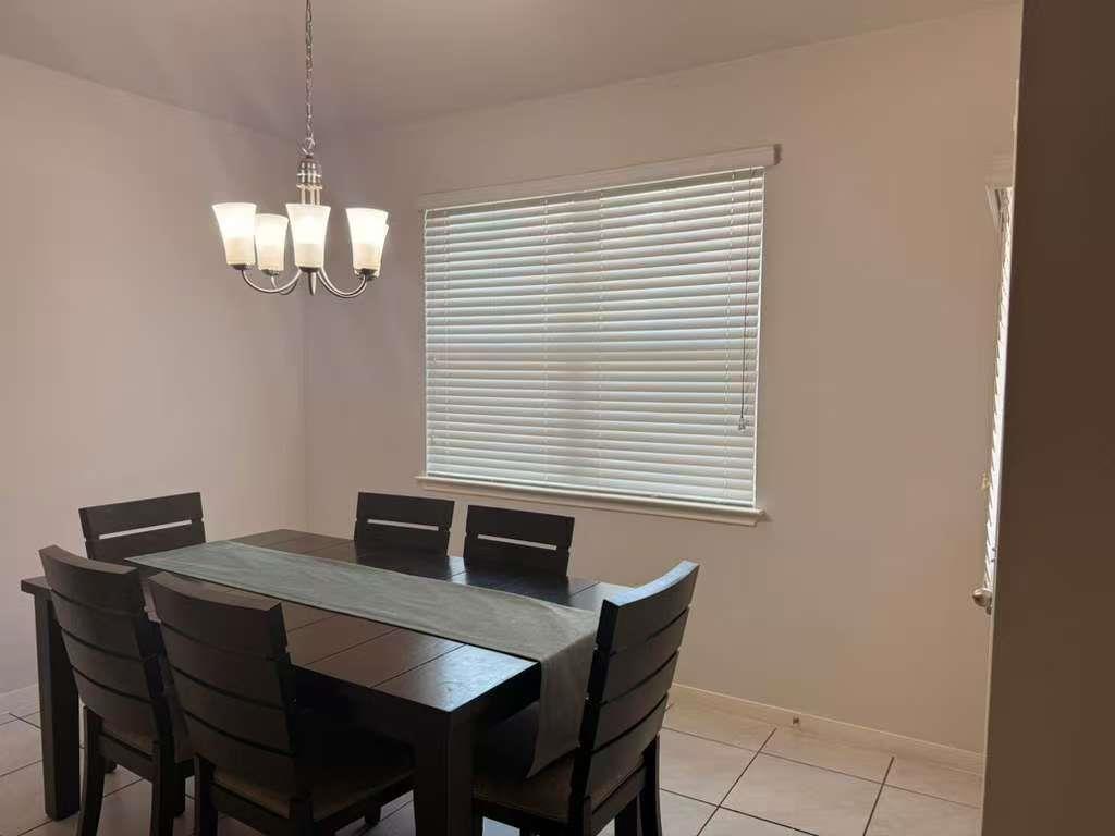 6512 Loretta White Ln, Austin, TX 78744