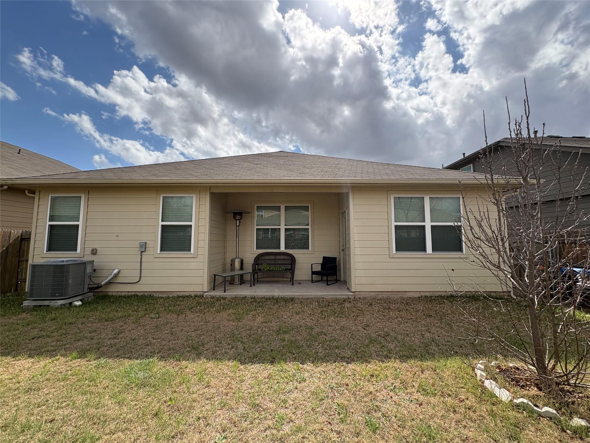 6512 Loretta White Ln, Austin, TX 78744