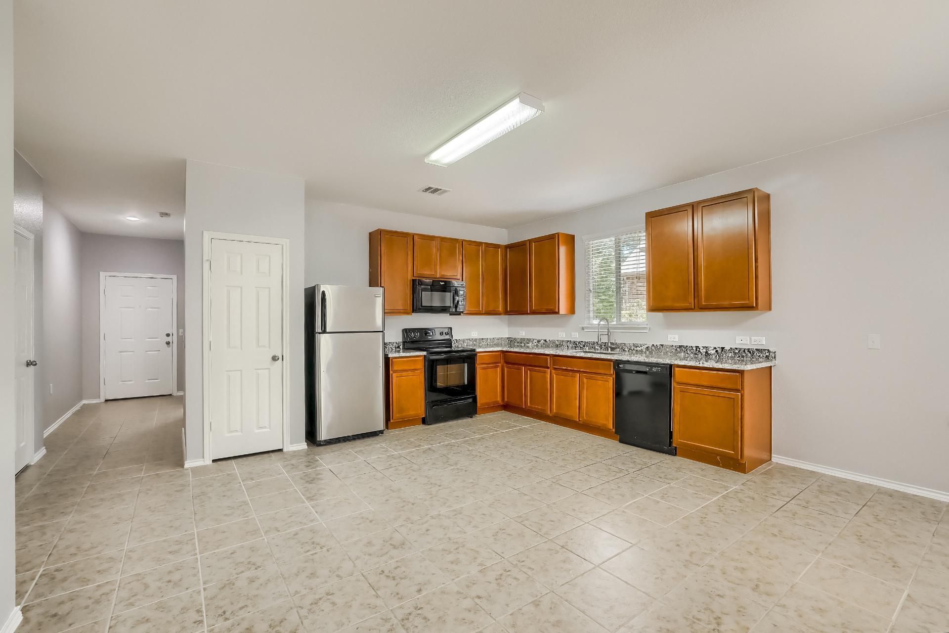 9008 Tall Sky Trce, Austin, TX 78724