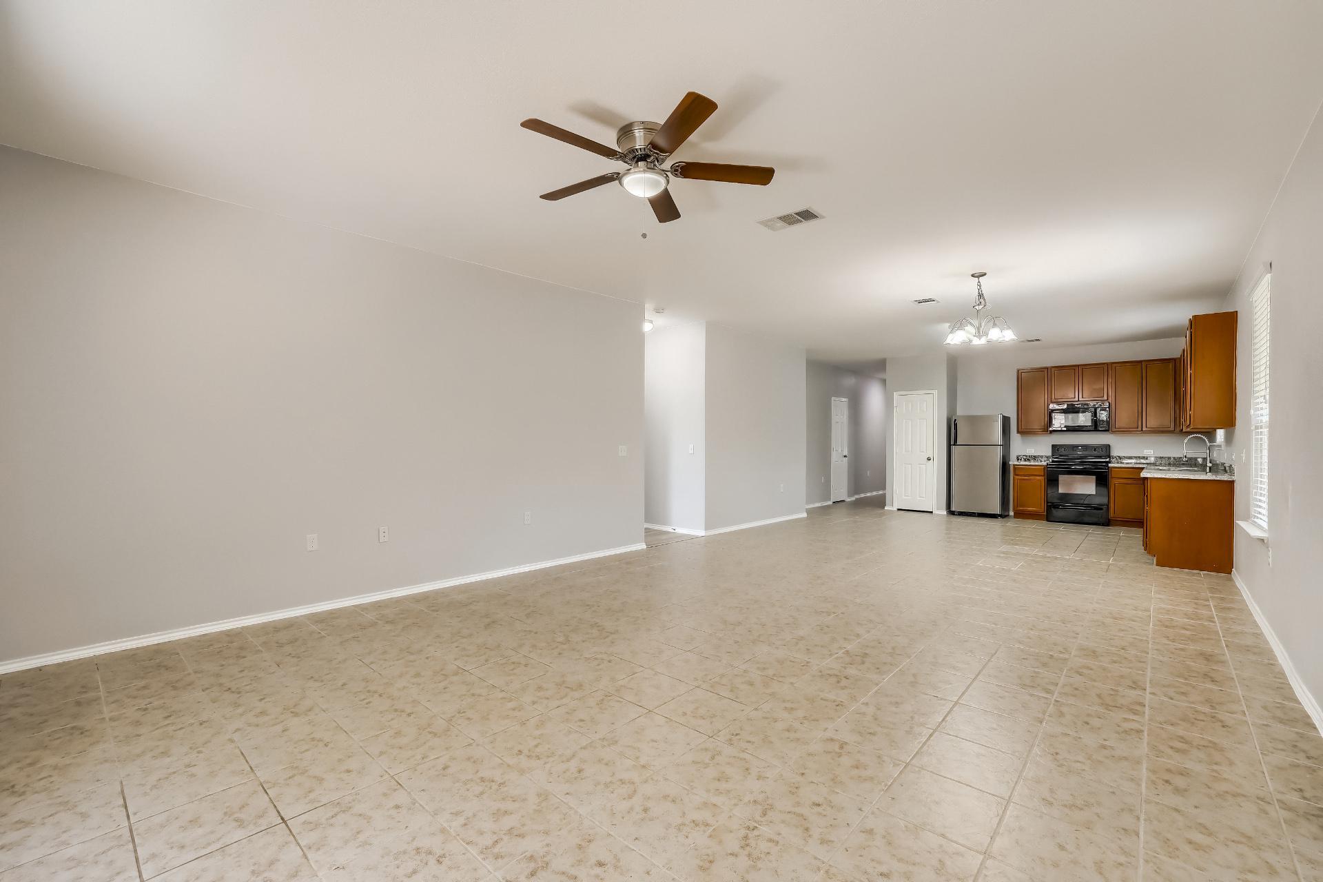 9008 Tall Sky Trce, Austin, TX 78724