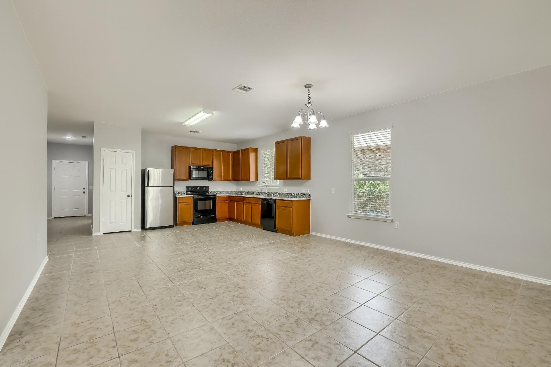 9008 Tall Sky Trce, Austin, TX 78724