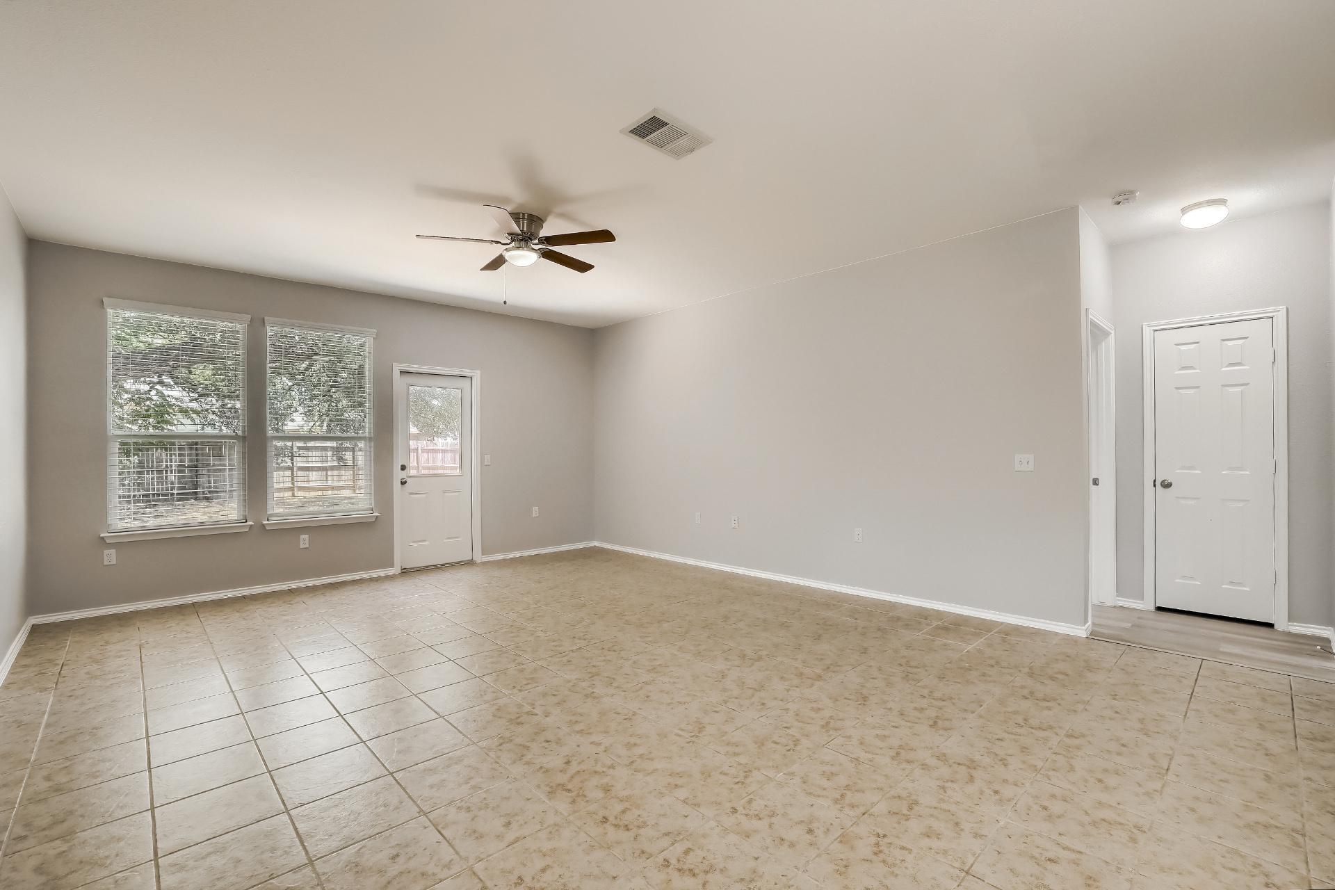 9008 Tall Sky Trce, Austin, TX 78724