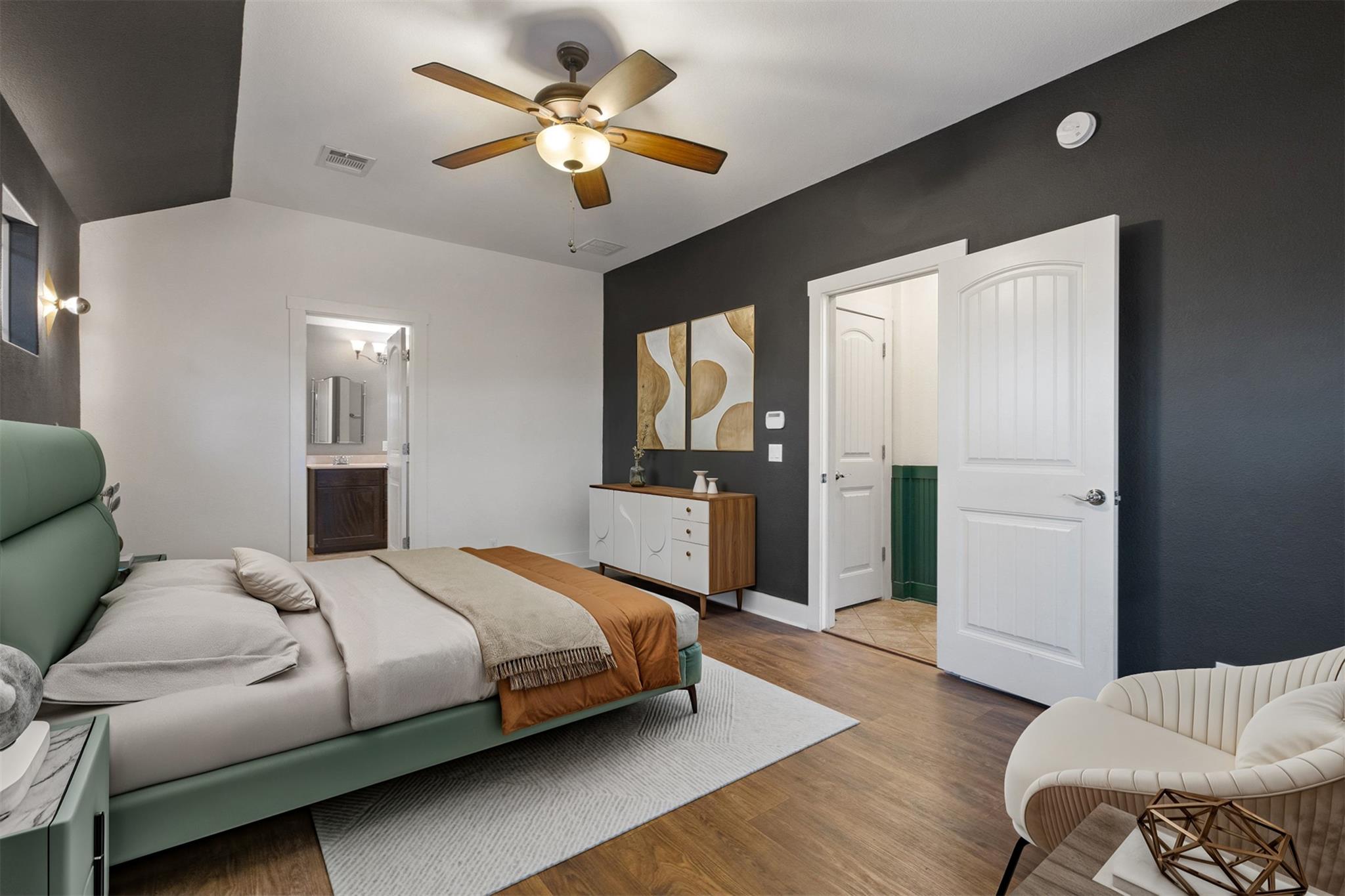 7000 Bay City Bnd, Austin, TX 78725