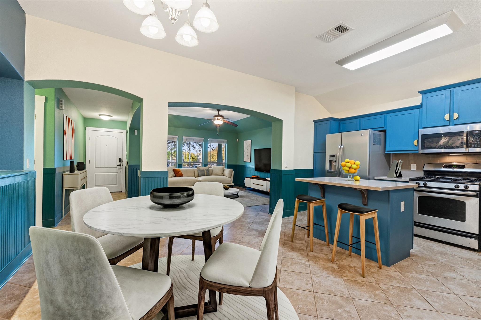 7000 Bay City Bnd, Austin, TX 78725