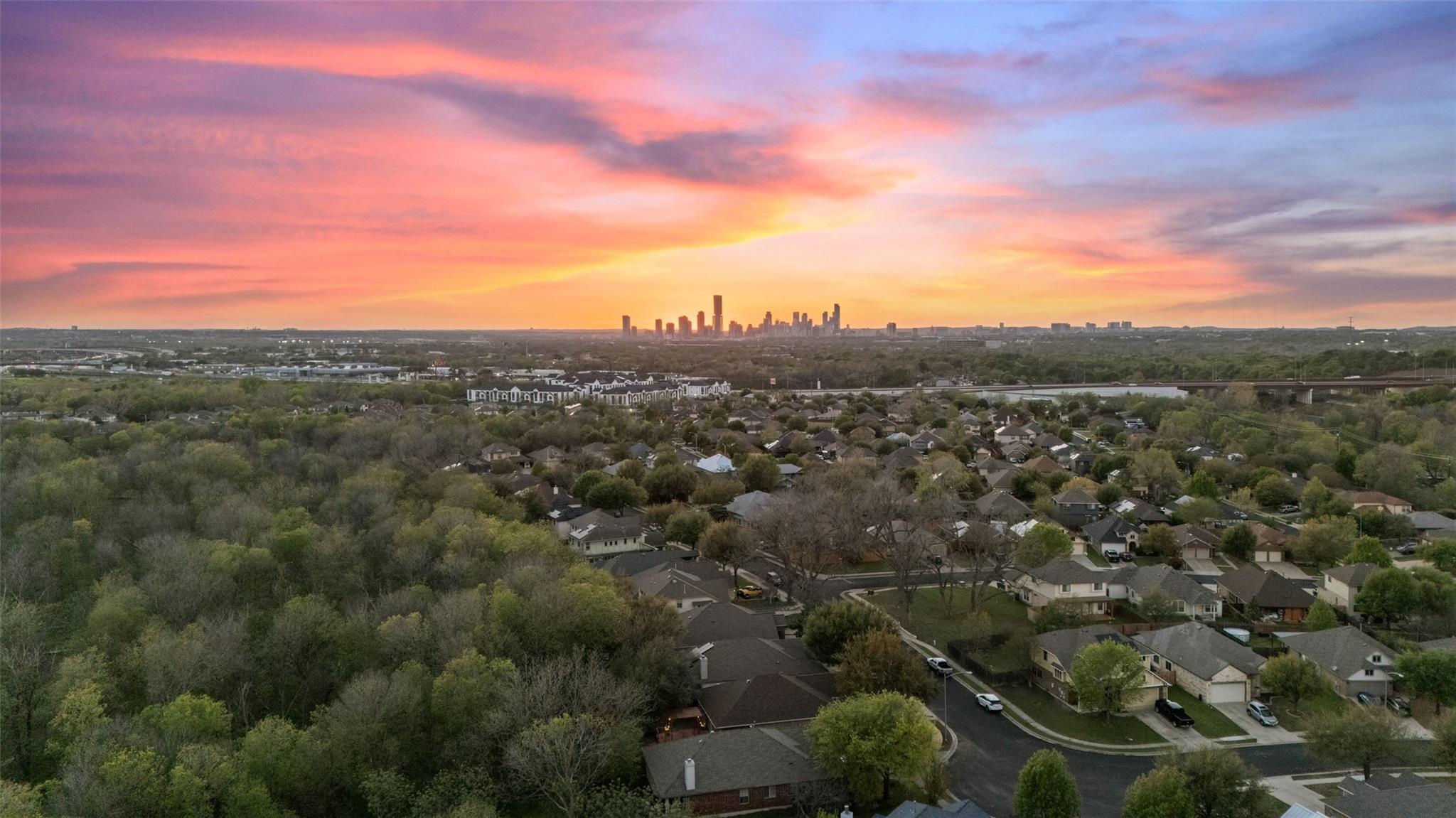 7000 Bay City Bnd, Austin, TX 78725