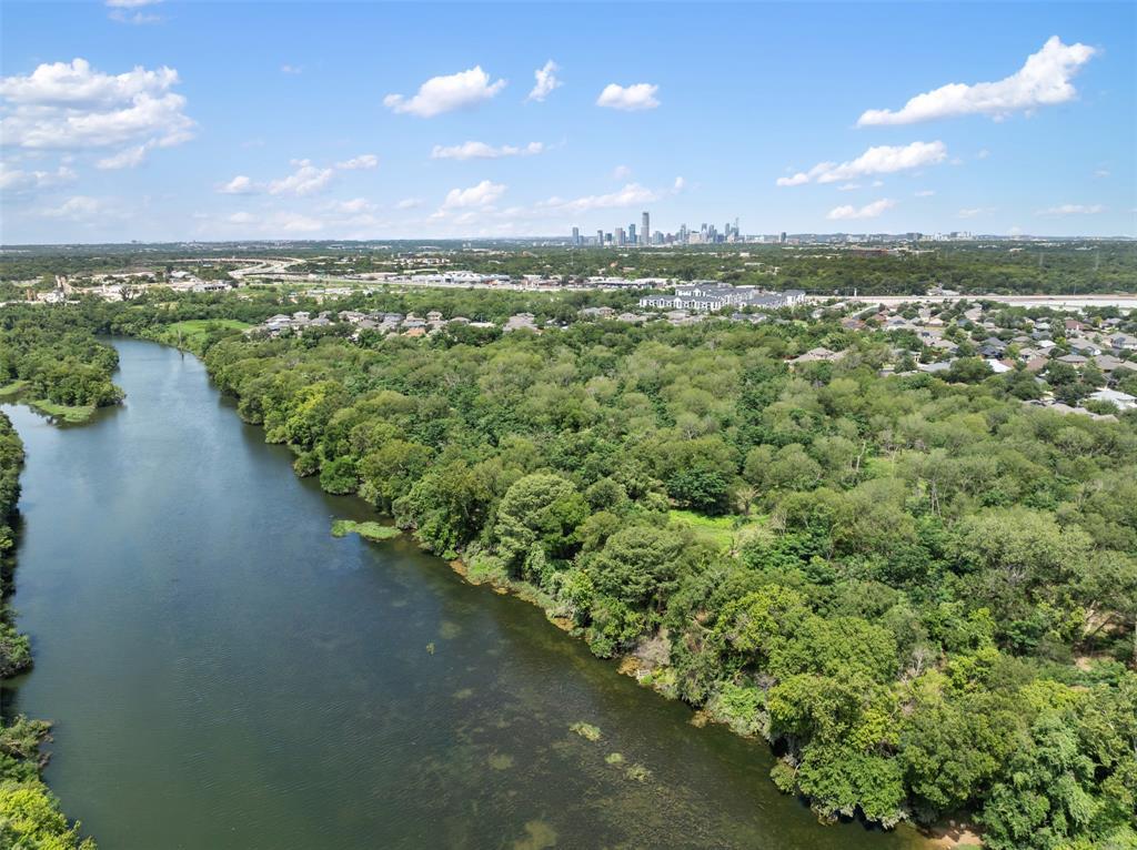 7000 Bay City Bnd, Austin, TX 78725