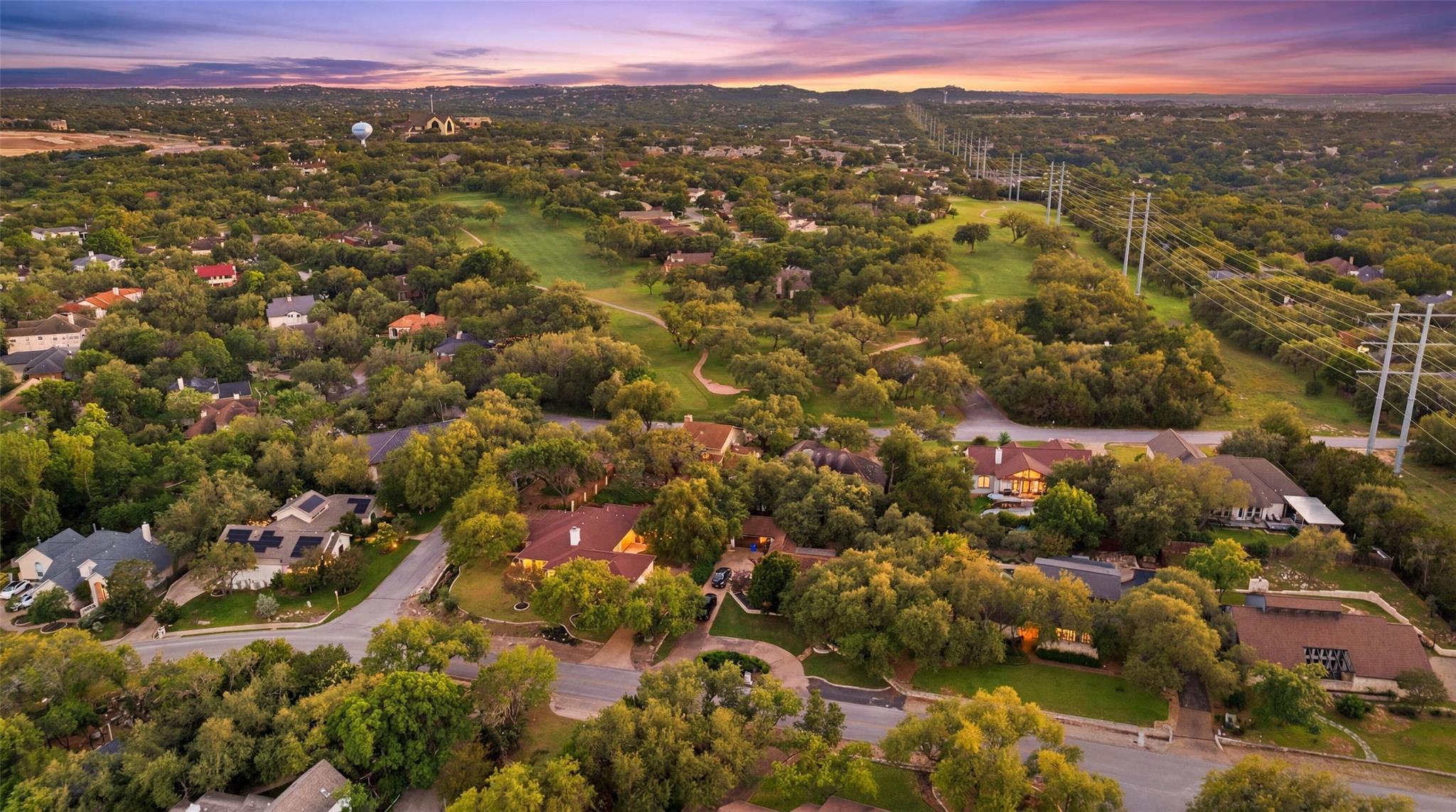 213 El Rio Dr, Lakeway, TX 78734