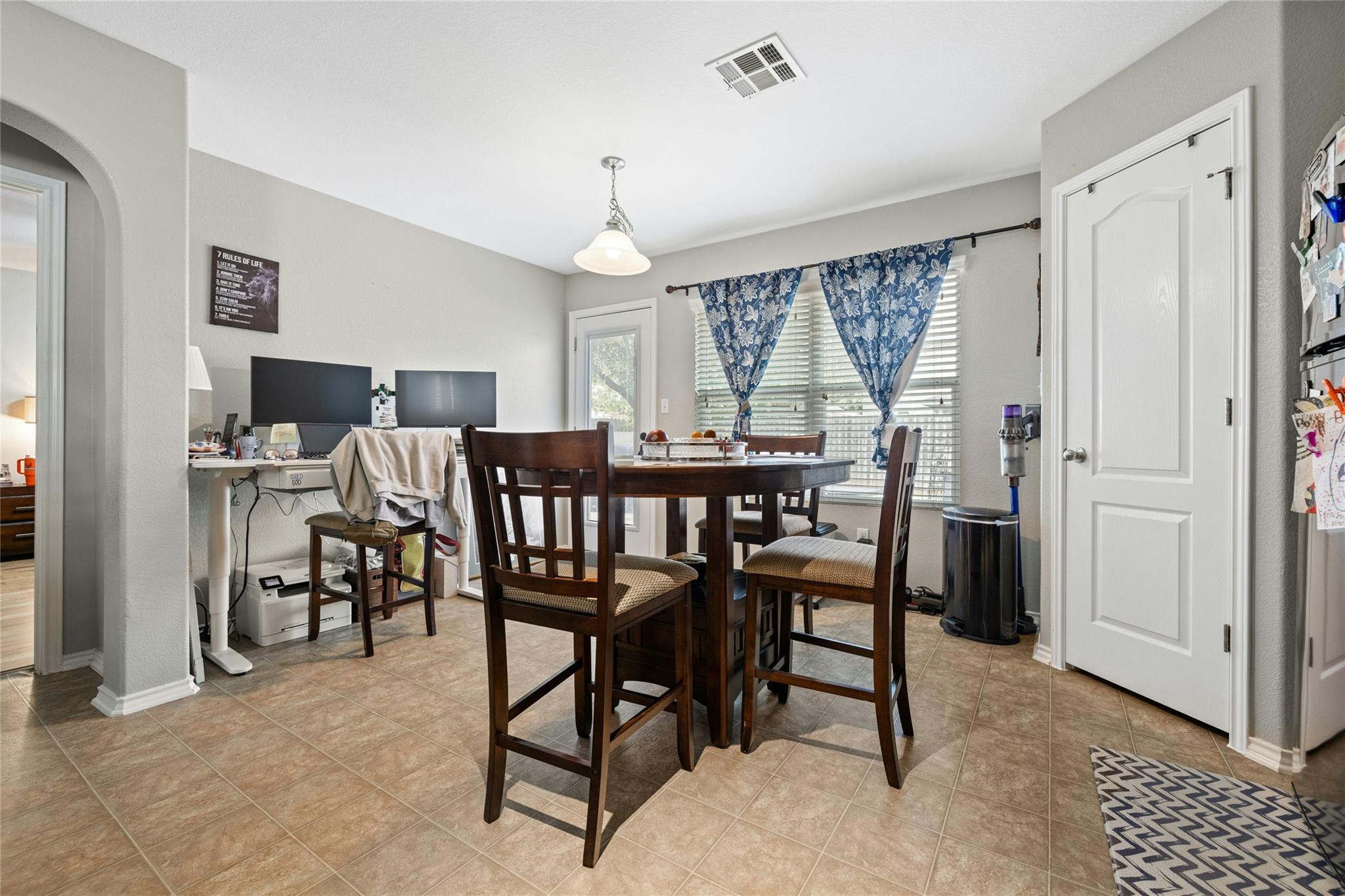 3204 Barksdale Dr, Austin, TX 78725