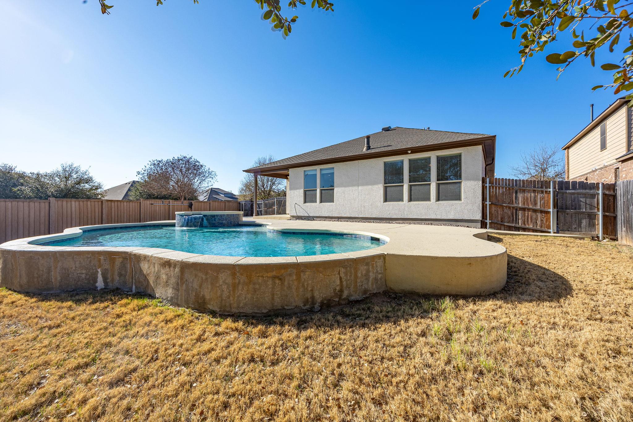 2040 Elaina Loop, Leander, TX 78641