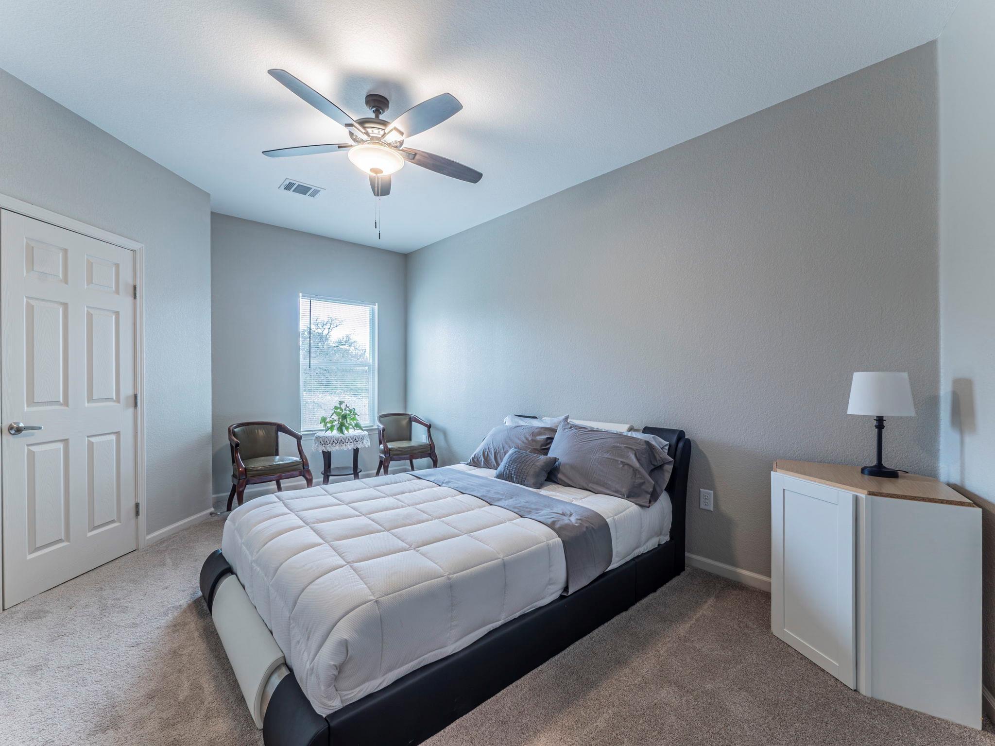 1597 County Road 314, Lexington, TX 78947