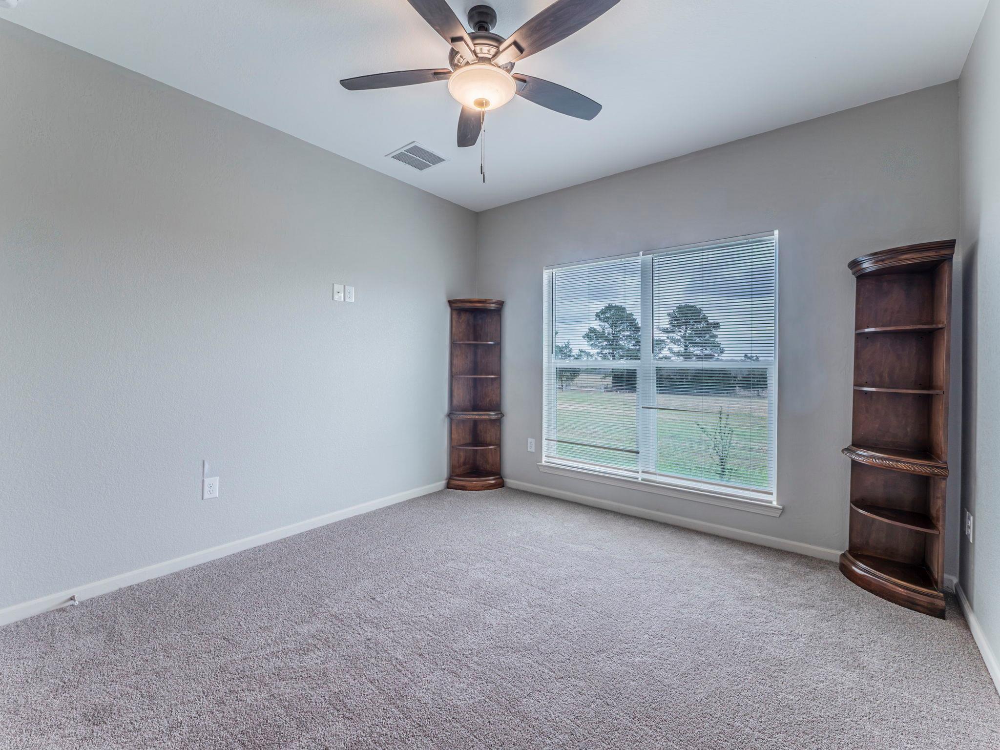 1597 County Road 314, Lexington, TX 78947