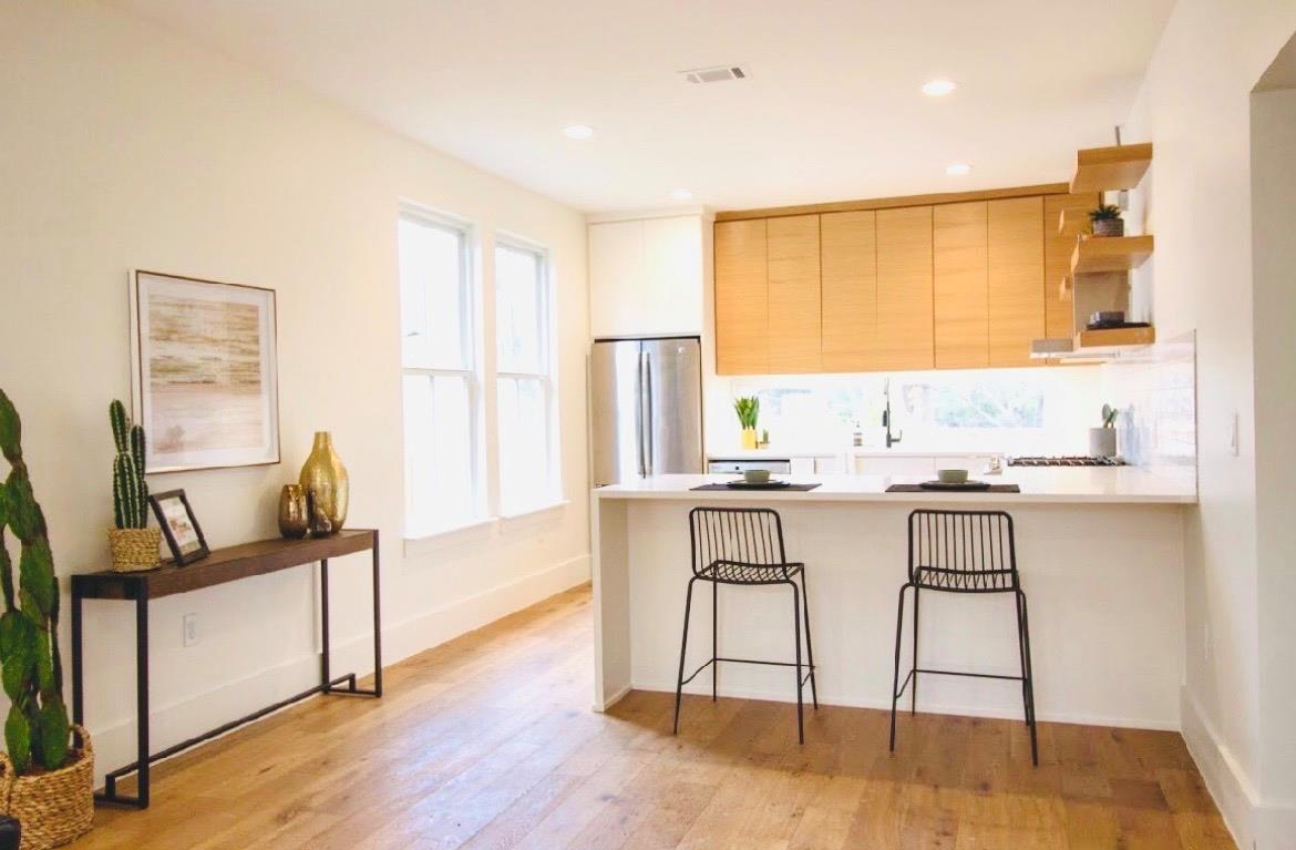 1903 B W 30th St, Austin, TX 78703