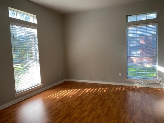 504 Oakwood Blvd, Round Rock, TX 78681