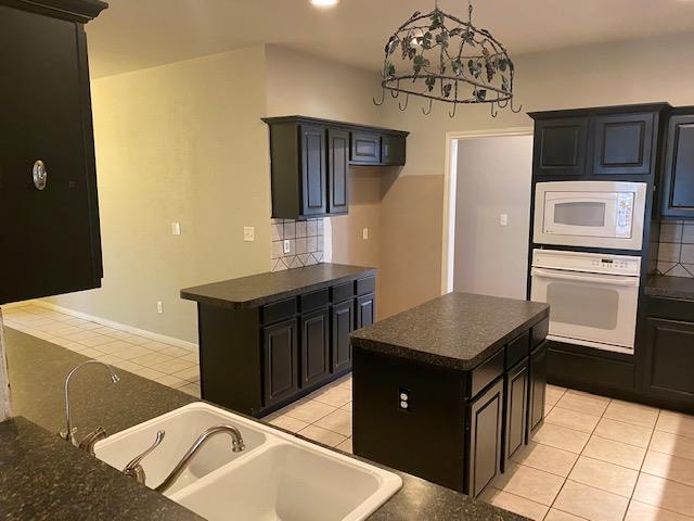 504 Oakwood Blvd, Round Rock, TX 78681