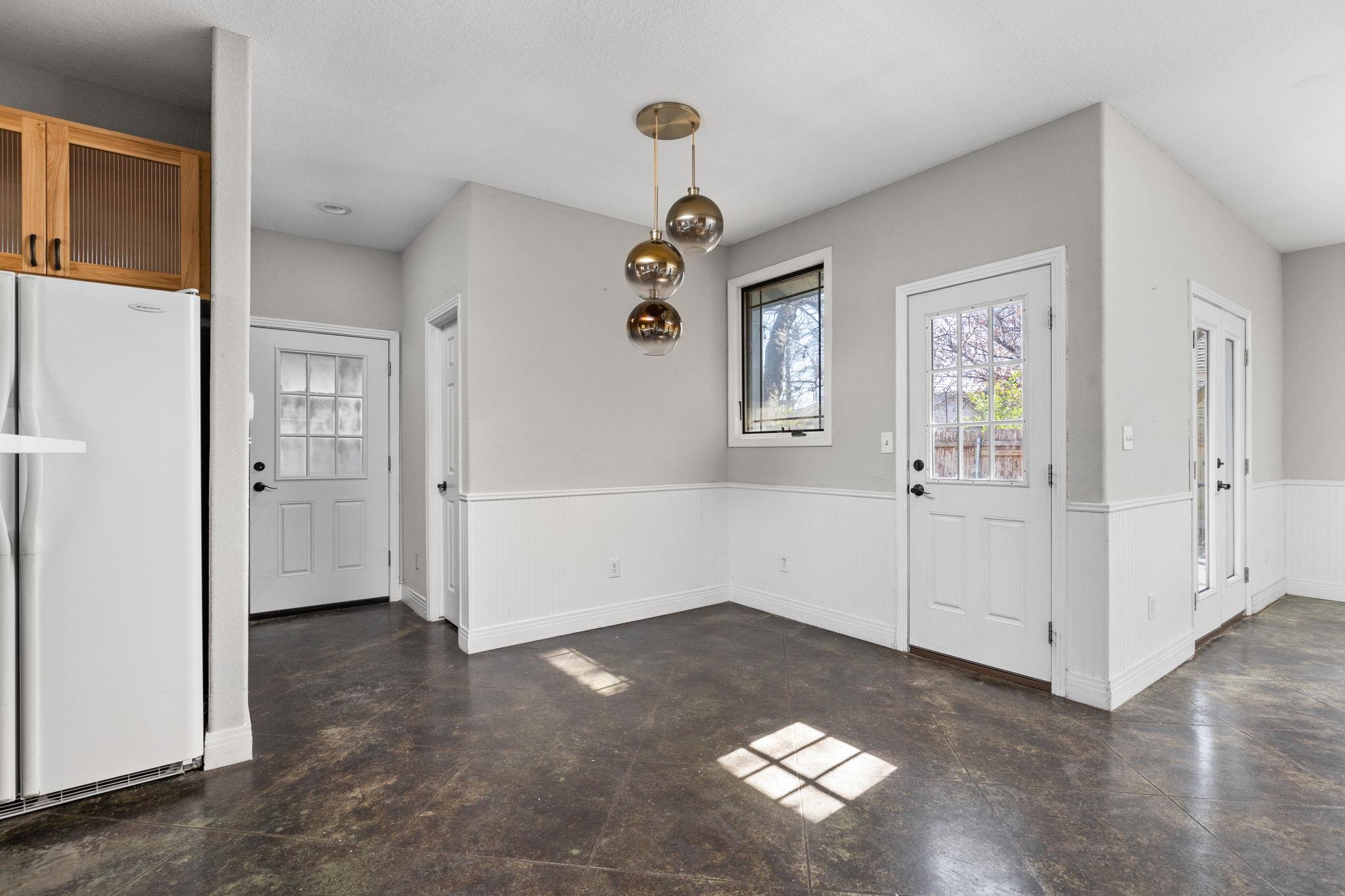 2203 Lindell Ave, Austin, TX 78704