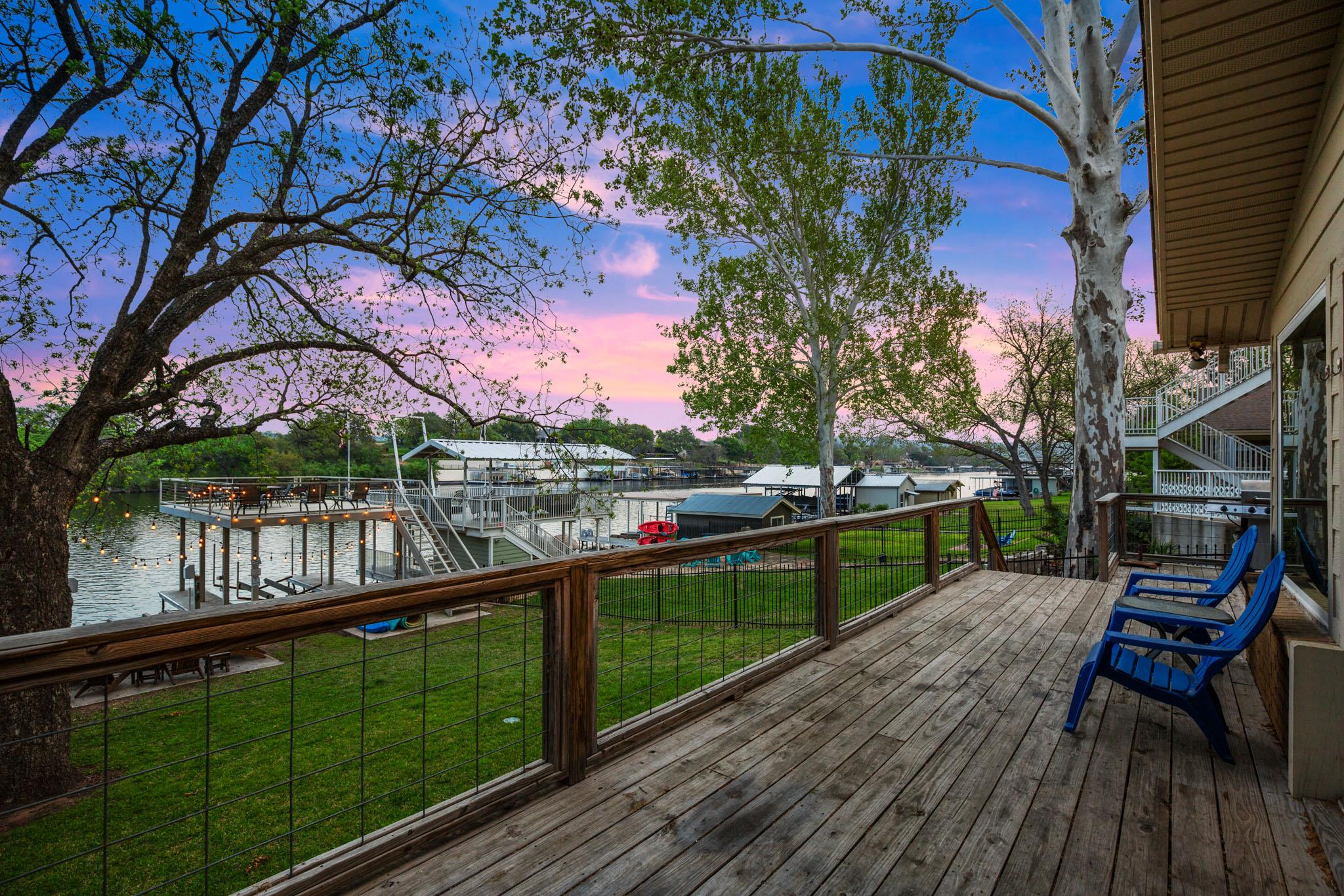 508 Riverside Dr, Kingsland, TX 78639