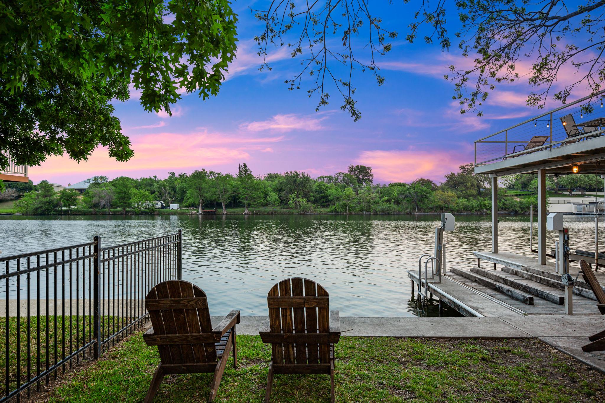 508 Riverside Dr, Kingsland, TX 78639