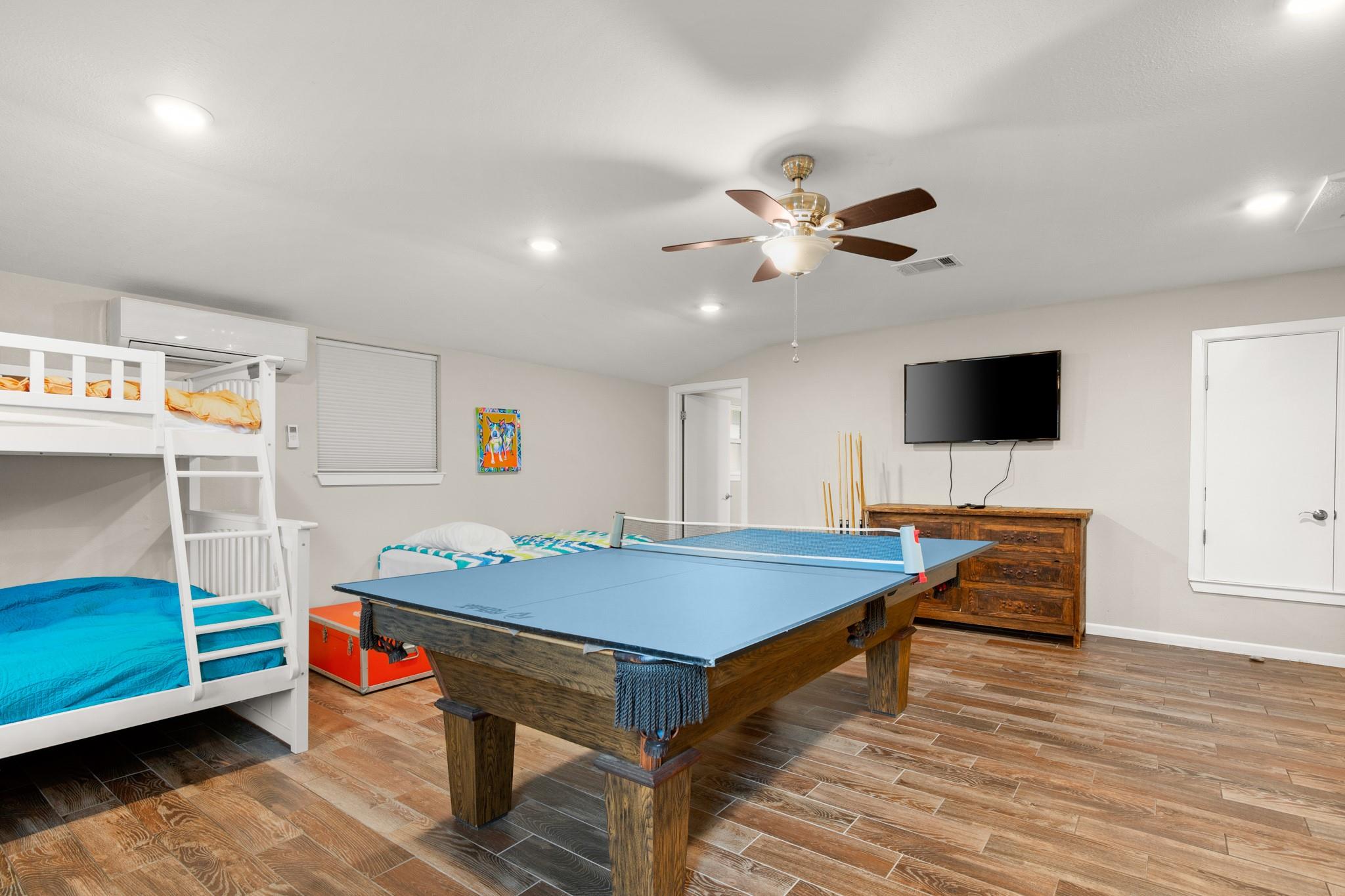 508 Riverside Dr, Kingsland, TX 78639