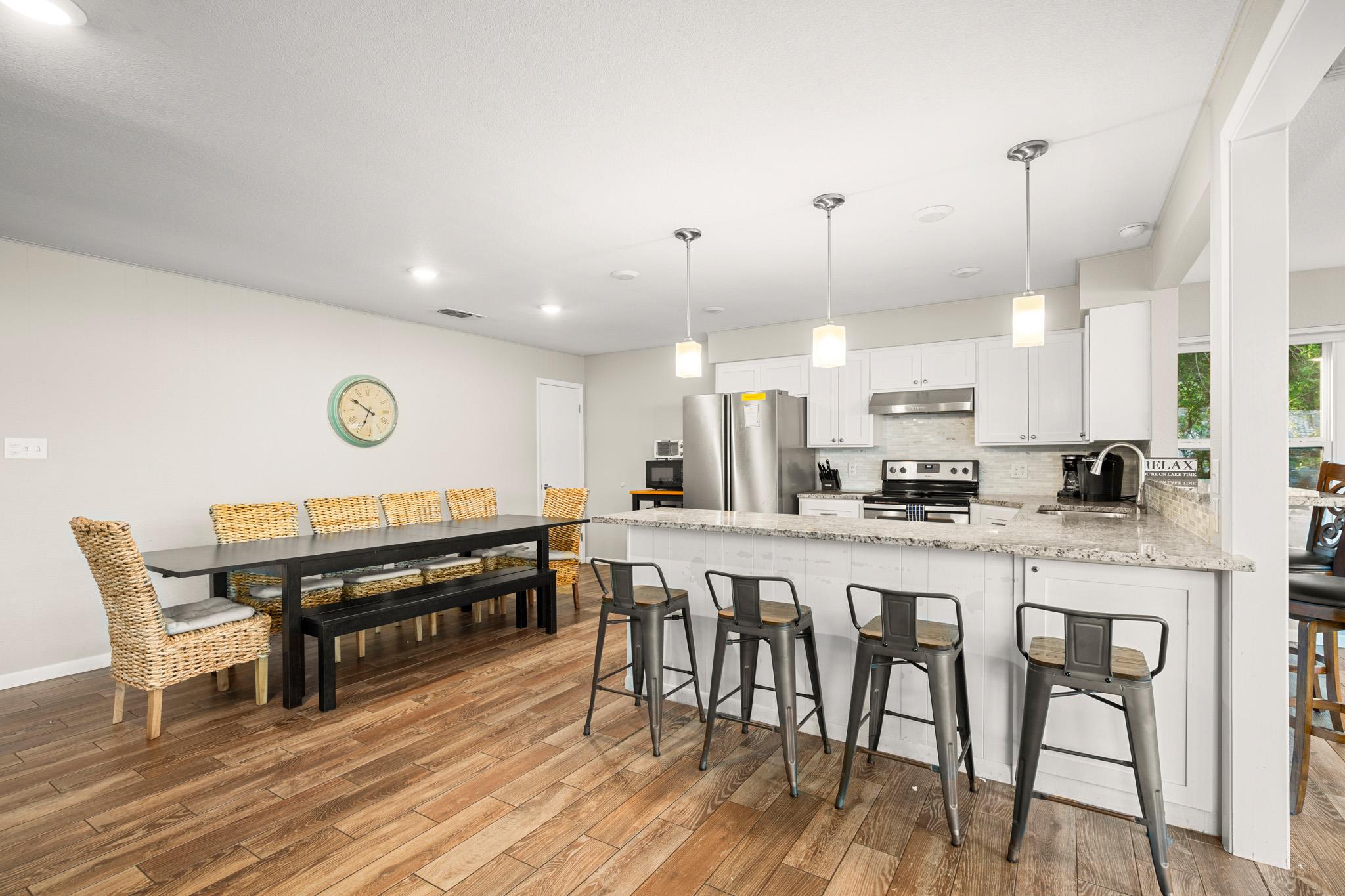 508 Riverside Dr, Kingsland, TX 78639