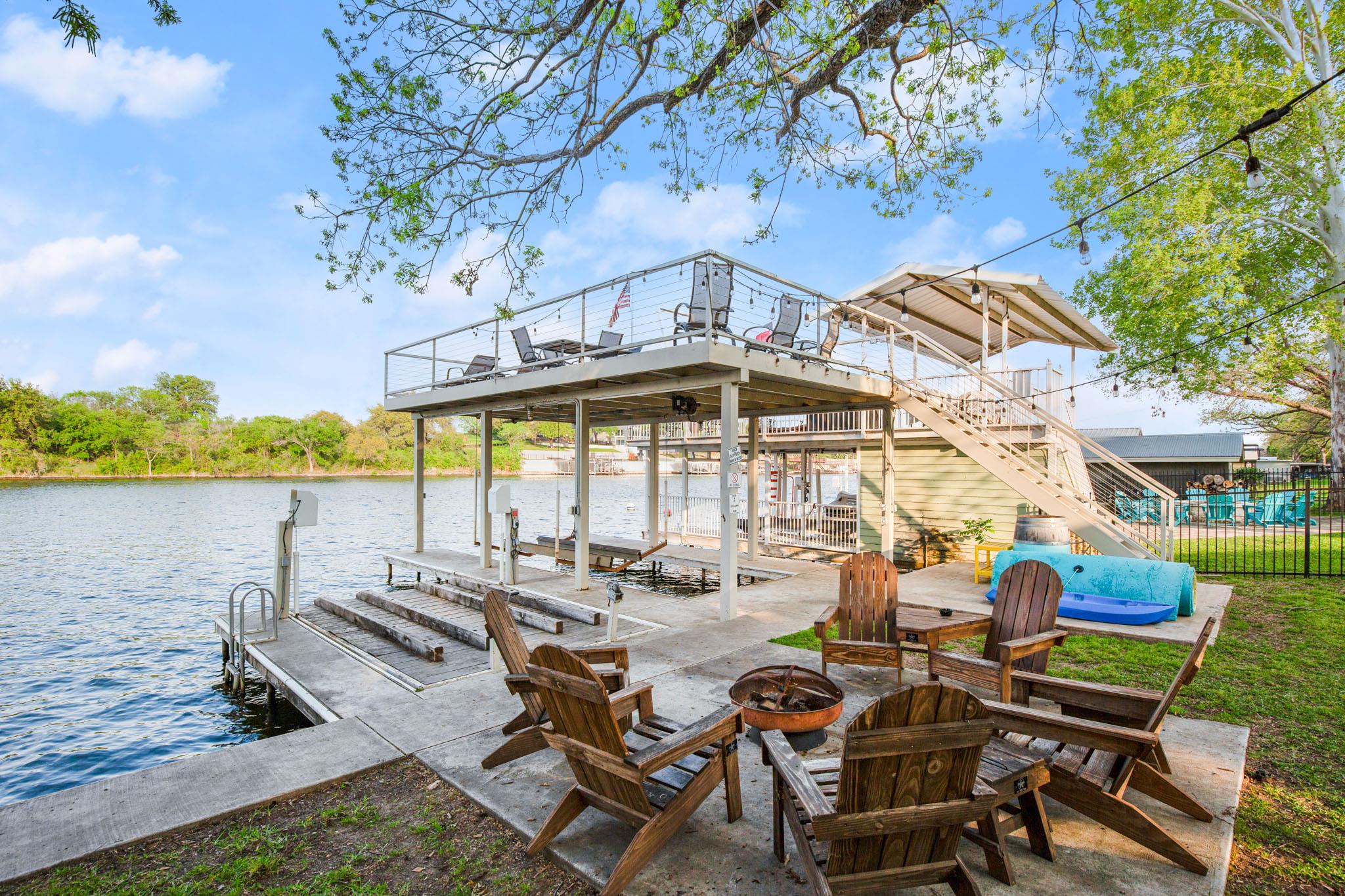 508 Riverside Dr, Kingsland, TX 78639