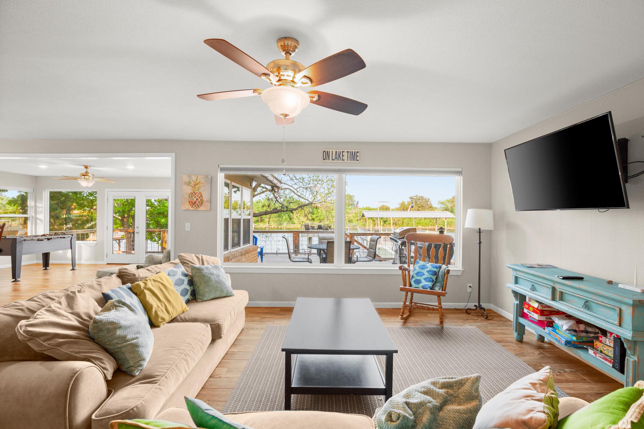 508 Riverside Dr, Kingsland, TX 78639