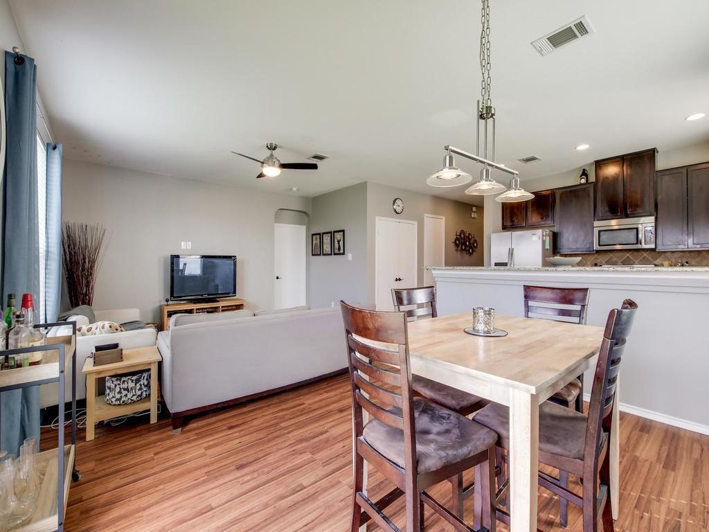 1013 Oatmeal Dr, Pflugerville, TX 78660