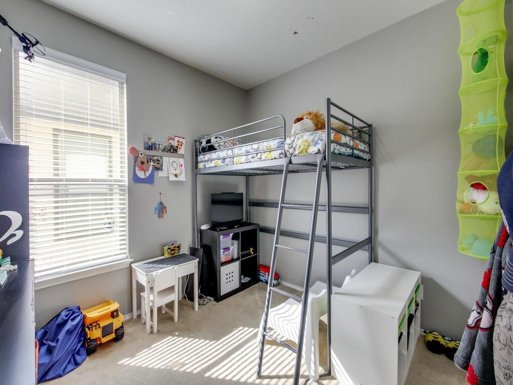 1013 Oatmeal Dr, Pflugerville, TX 78660