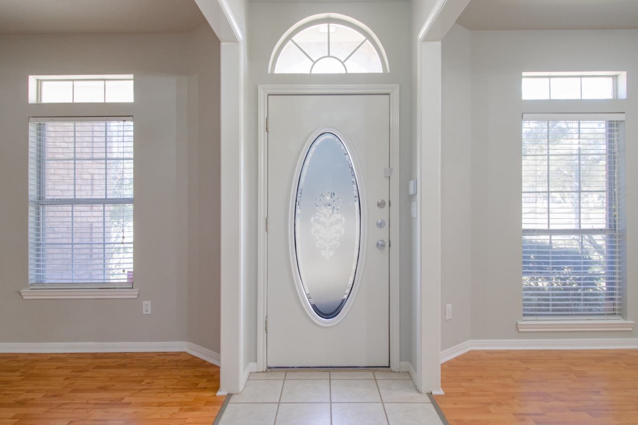 504 Oakwood Blvd, Round Rock, TX 78681