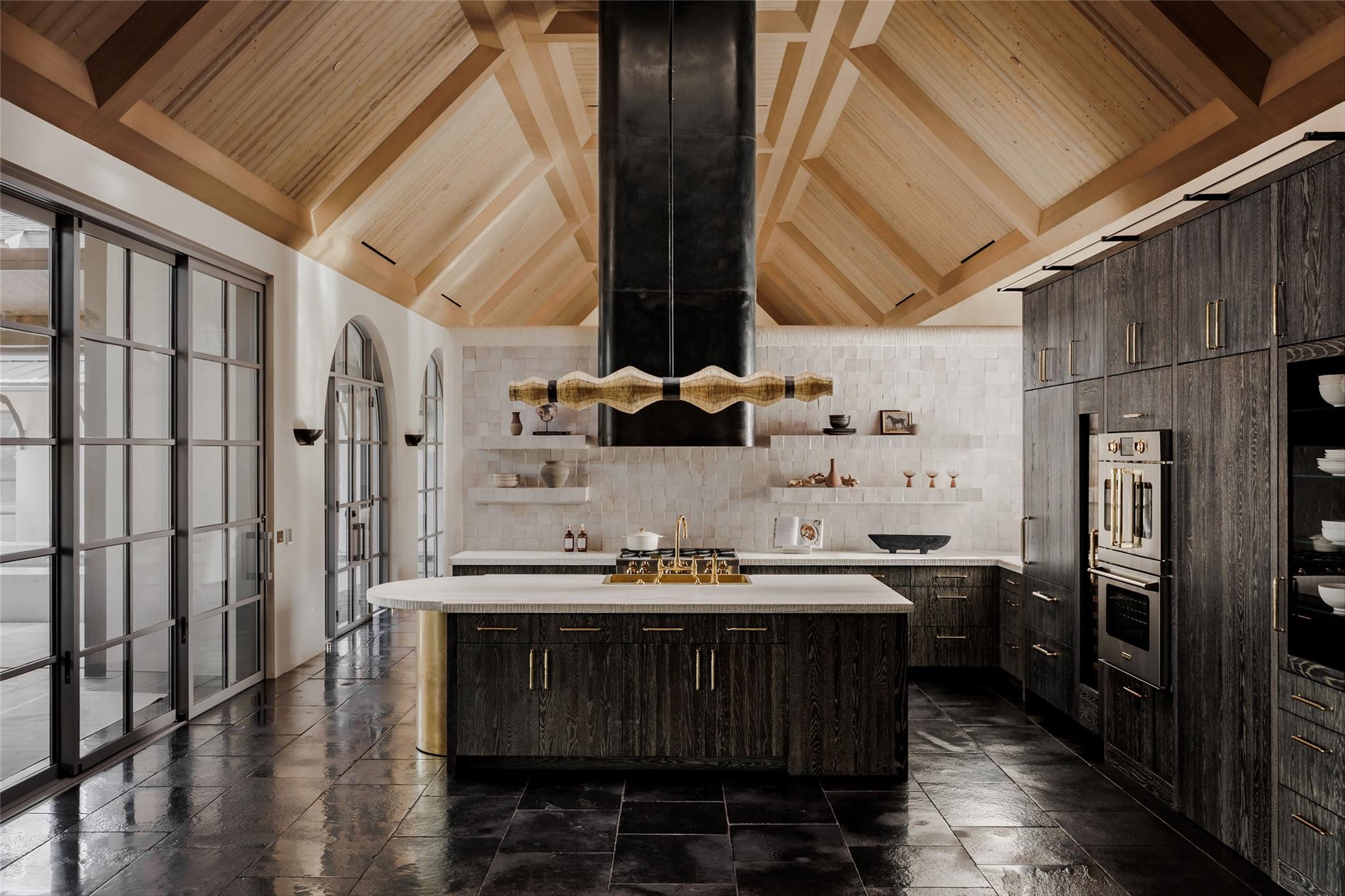 2600 Tanglewood Trl, Austin, TX 78703