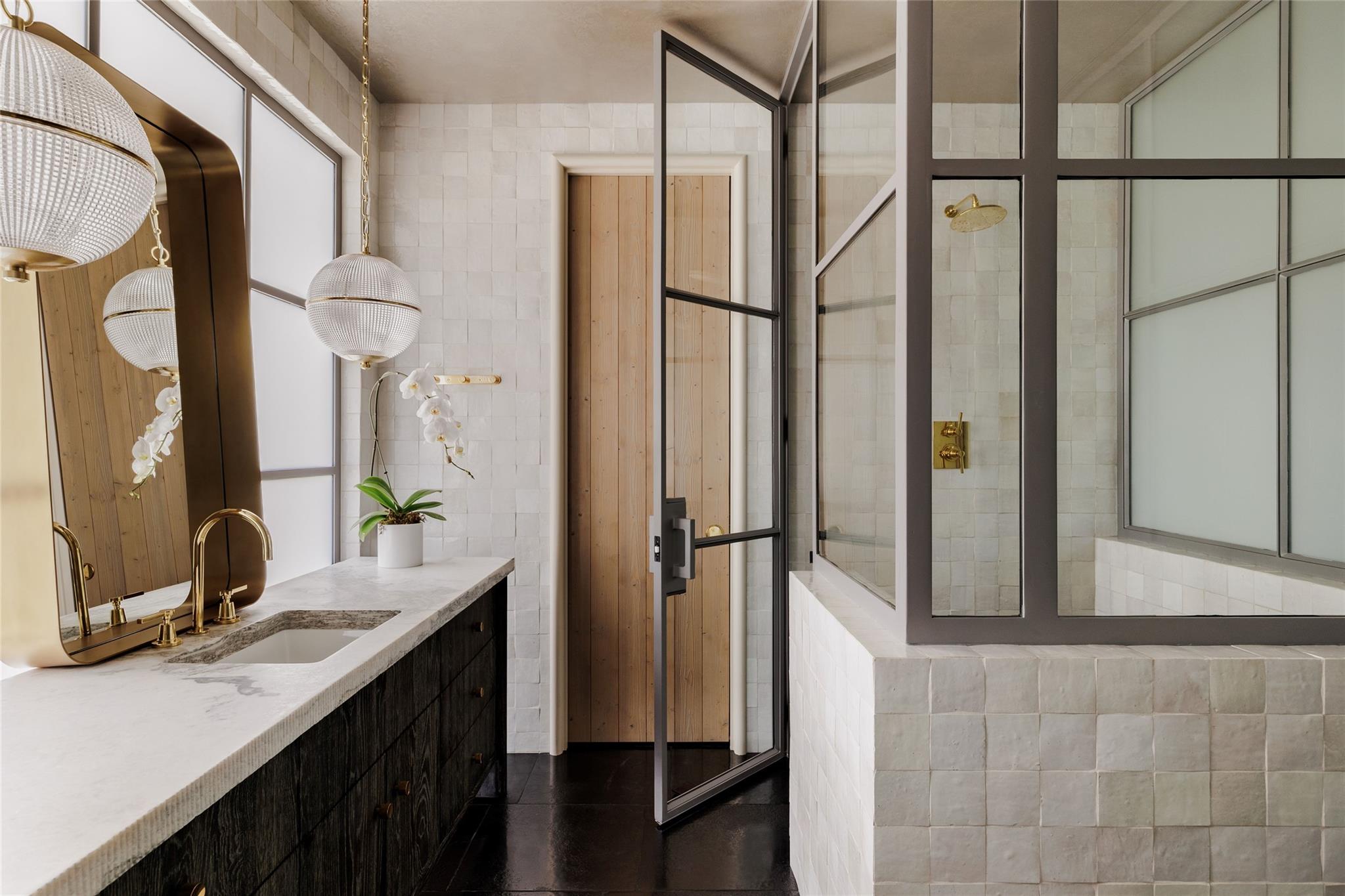 2600 Tanglewood Trl, Austin, TX 78703