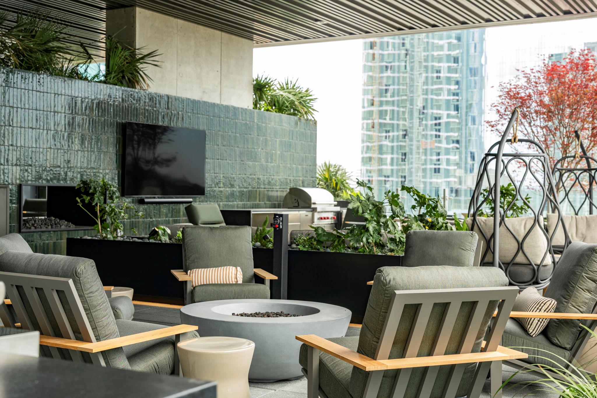 610 Davis St # 2812, Austin, TX 78701