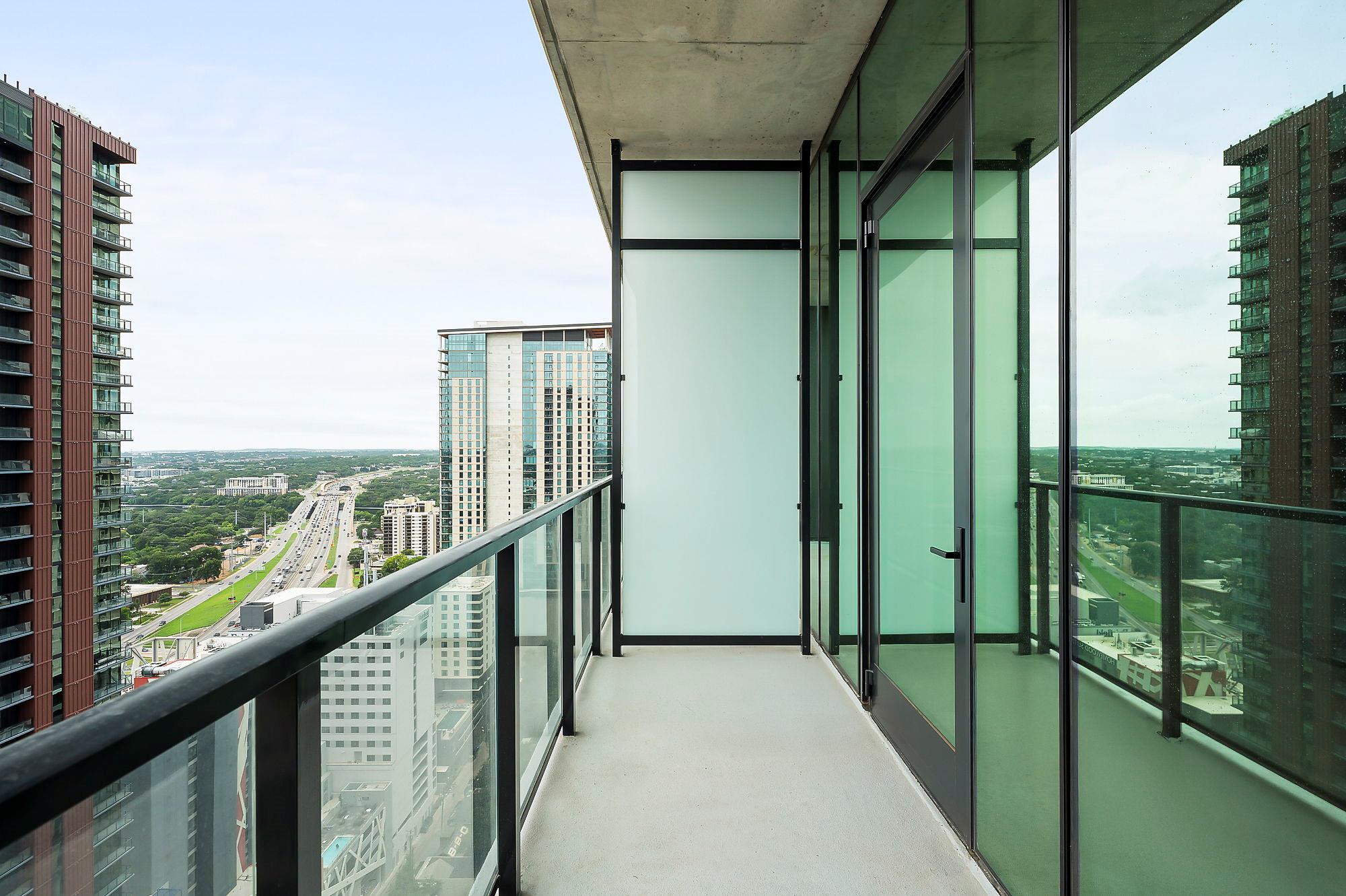 610 Davis St # 2812, Austin, TX 78701